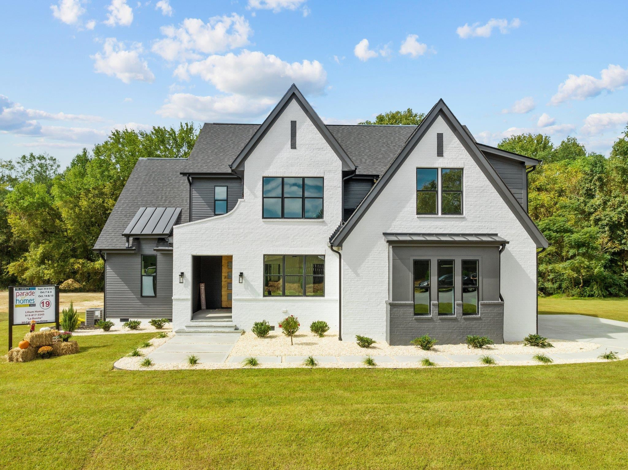 30 Carnation Road