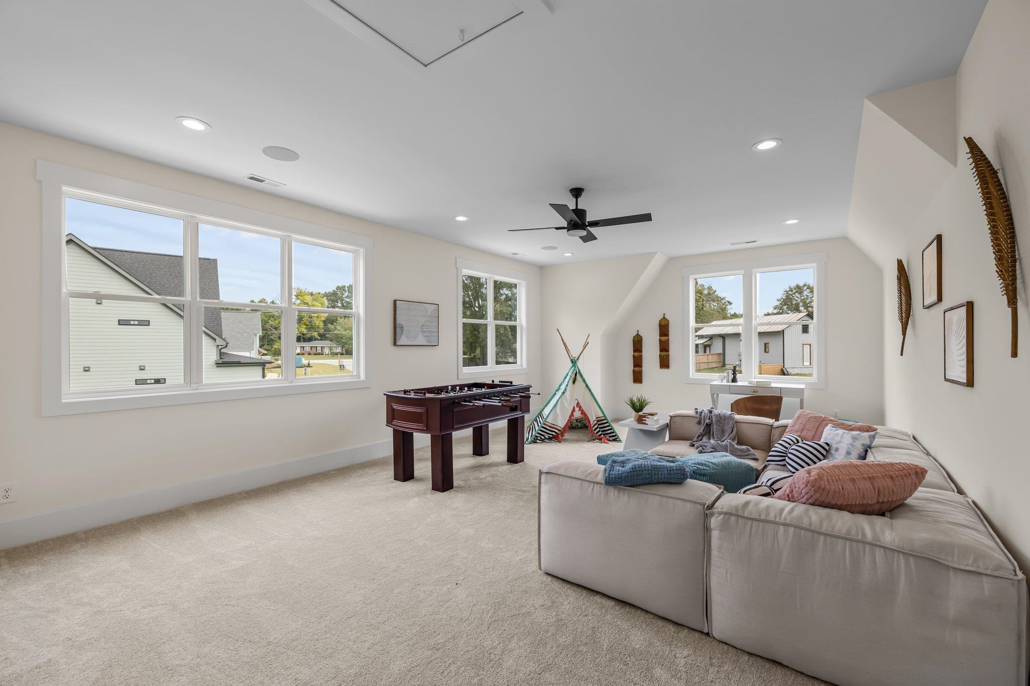 30 Carnation Road