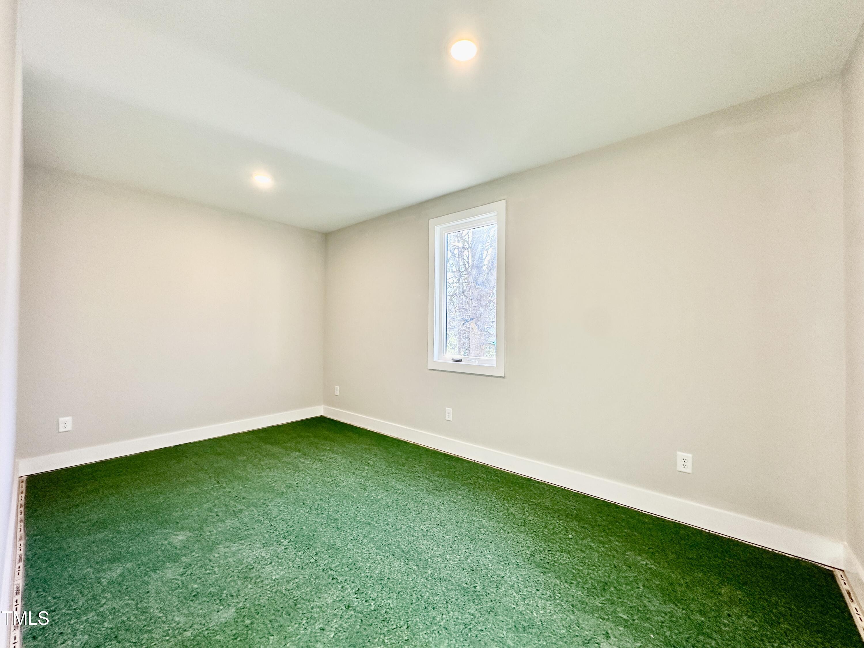 4504 Latimer Road