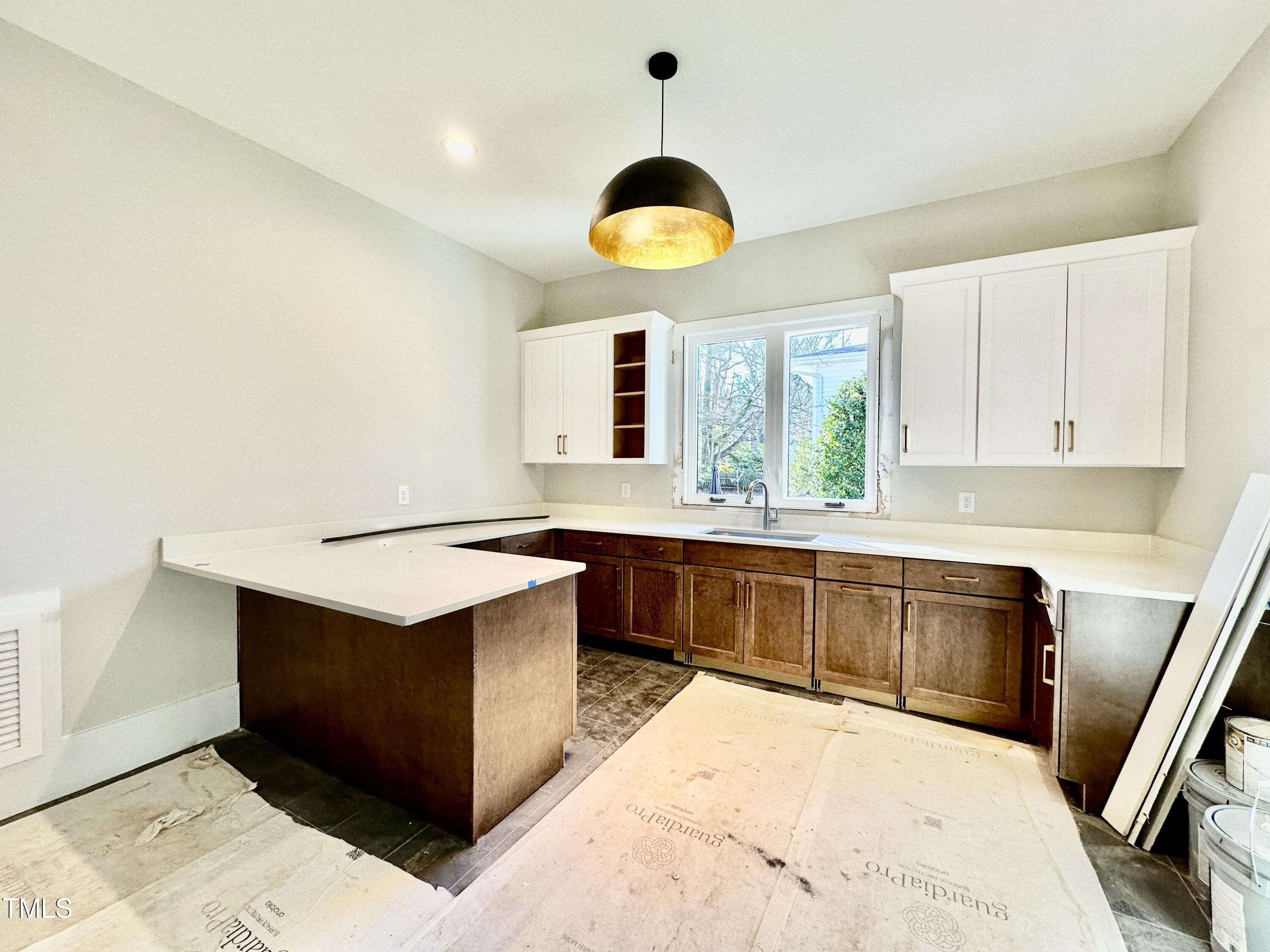 4504 Latimer Road