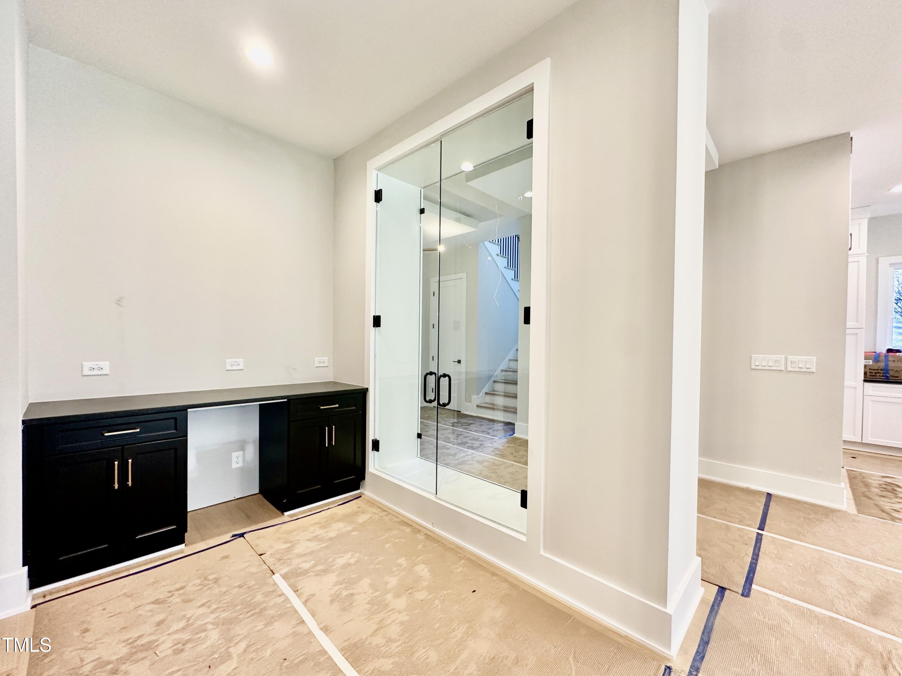 4504 Latimer Road