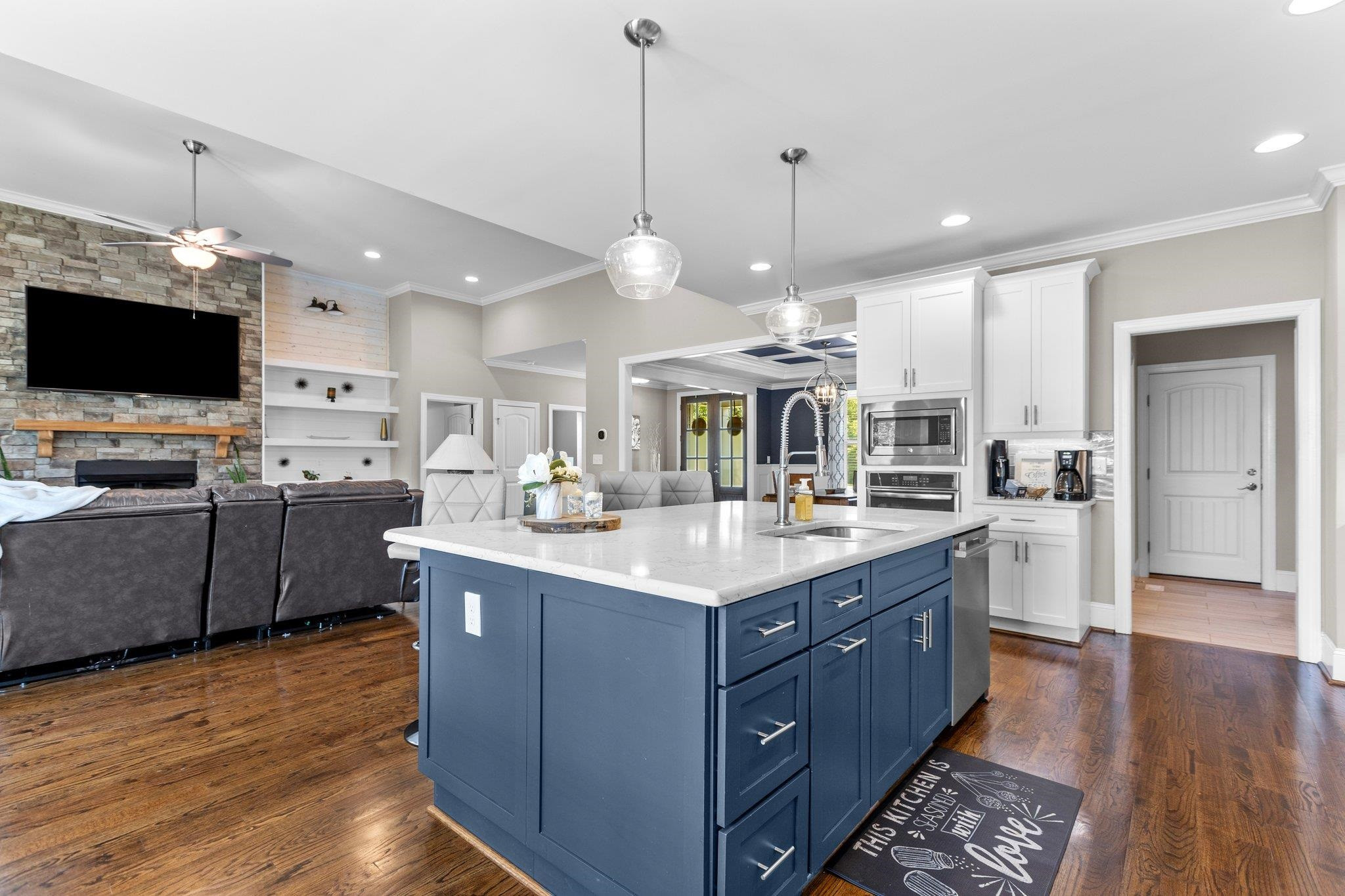 1305 Hoke Landing Lane