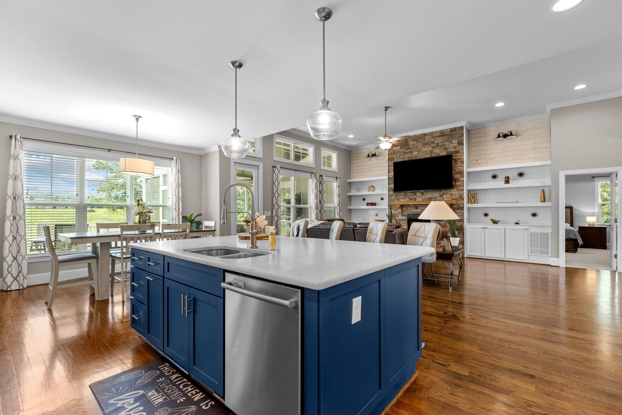 1305 Hoke Landing Lane