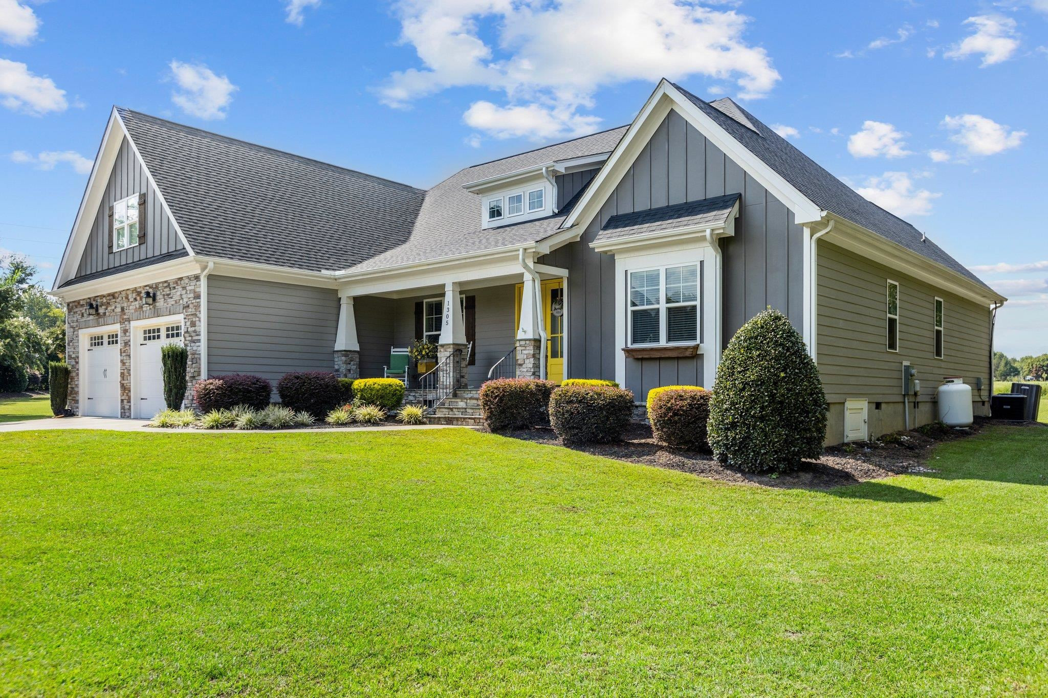 1305 Hoke Landing Lane