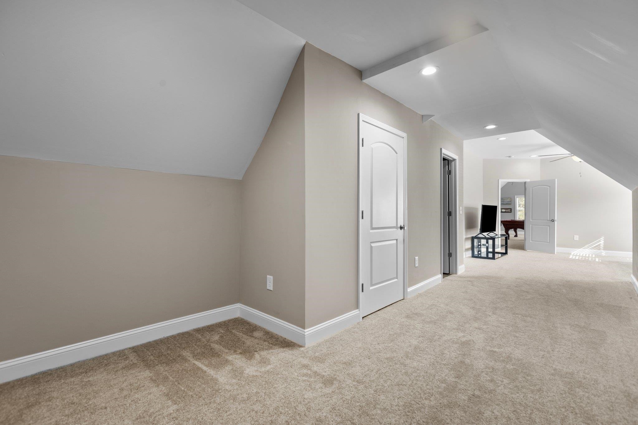 1305 Hoke Landing Lane