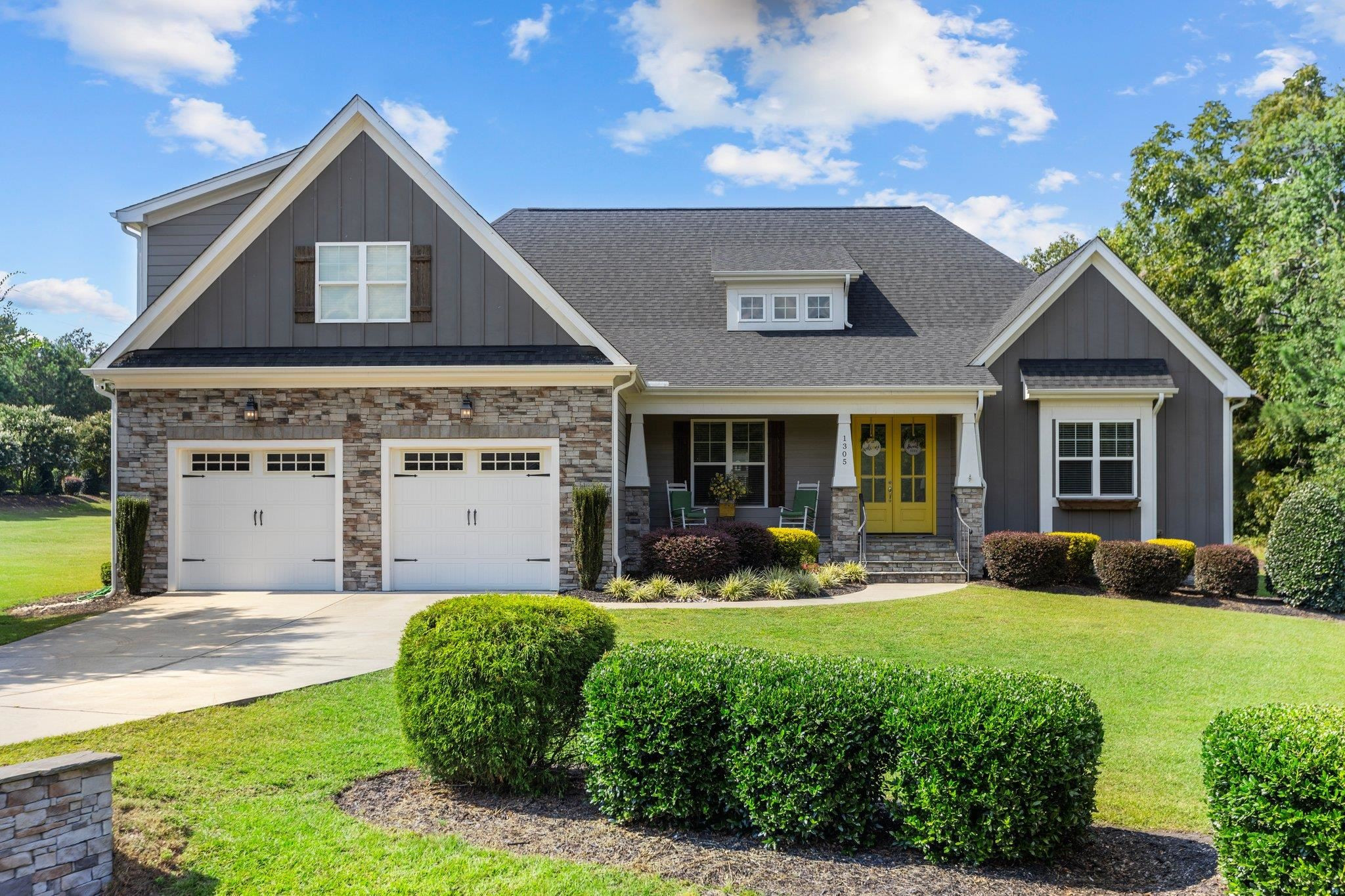1305 Hoke Landing Lane