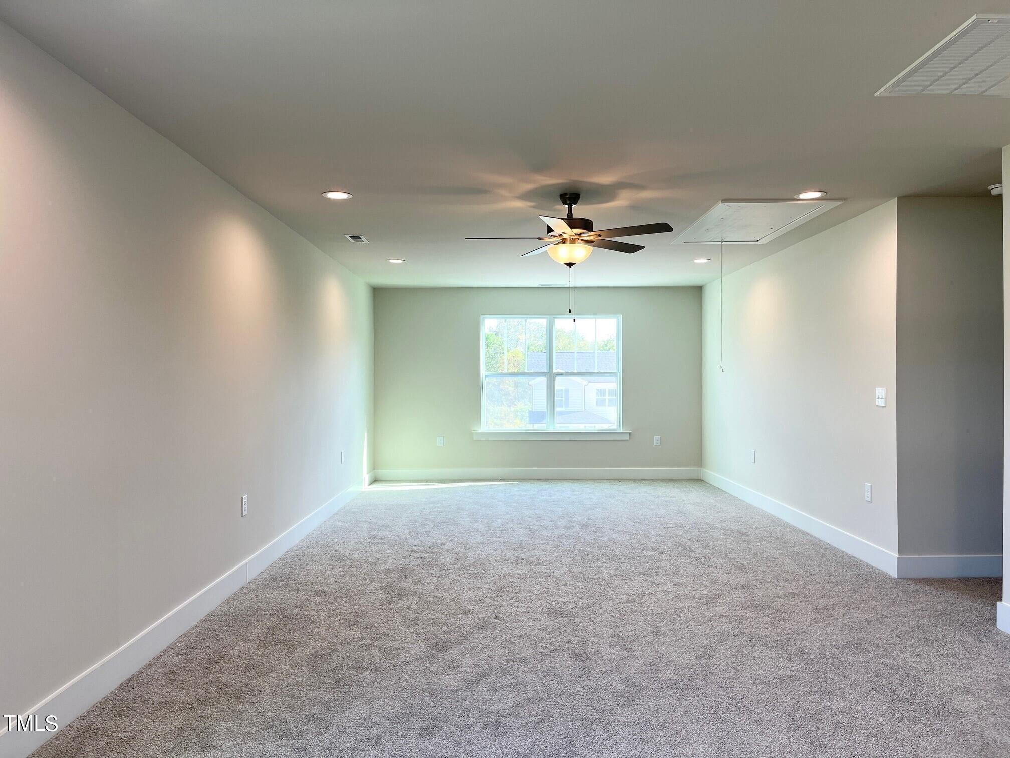 84 Lynncrest Way