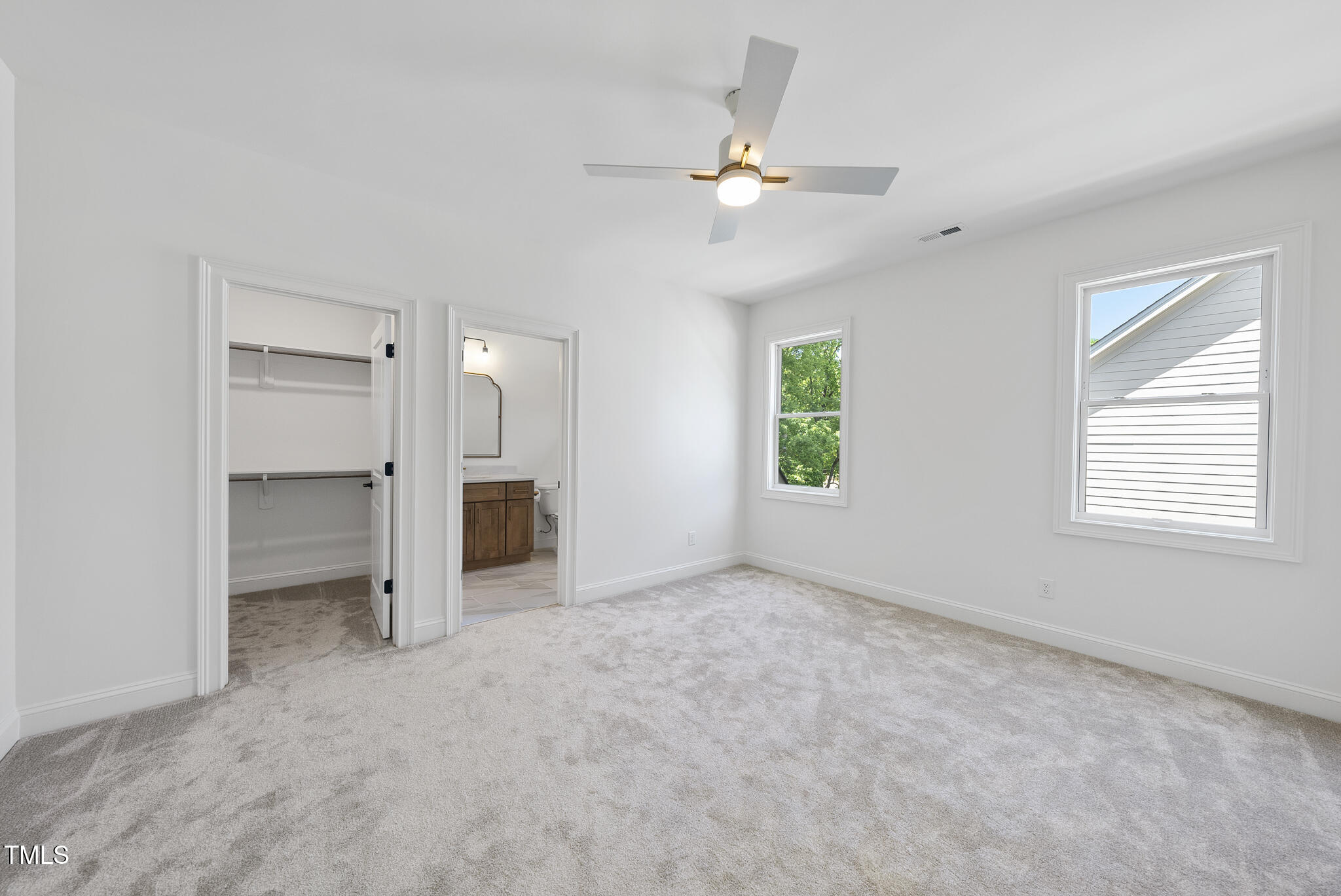 5307 Dixon Drive