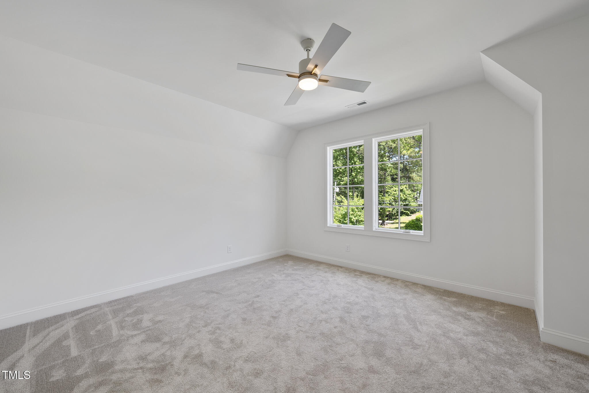5307 Dixon Drive