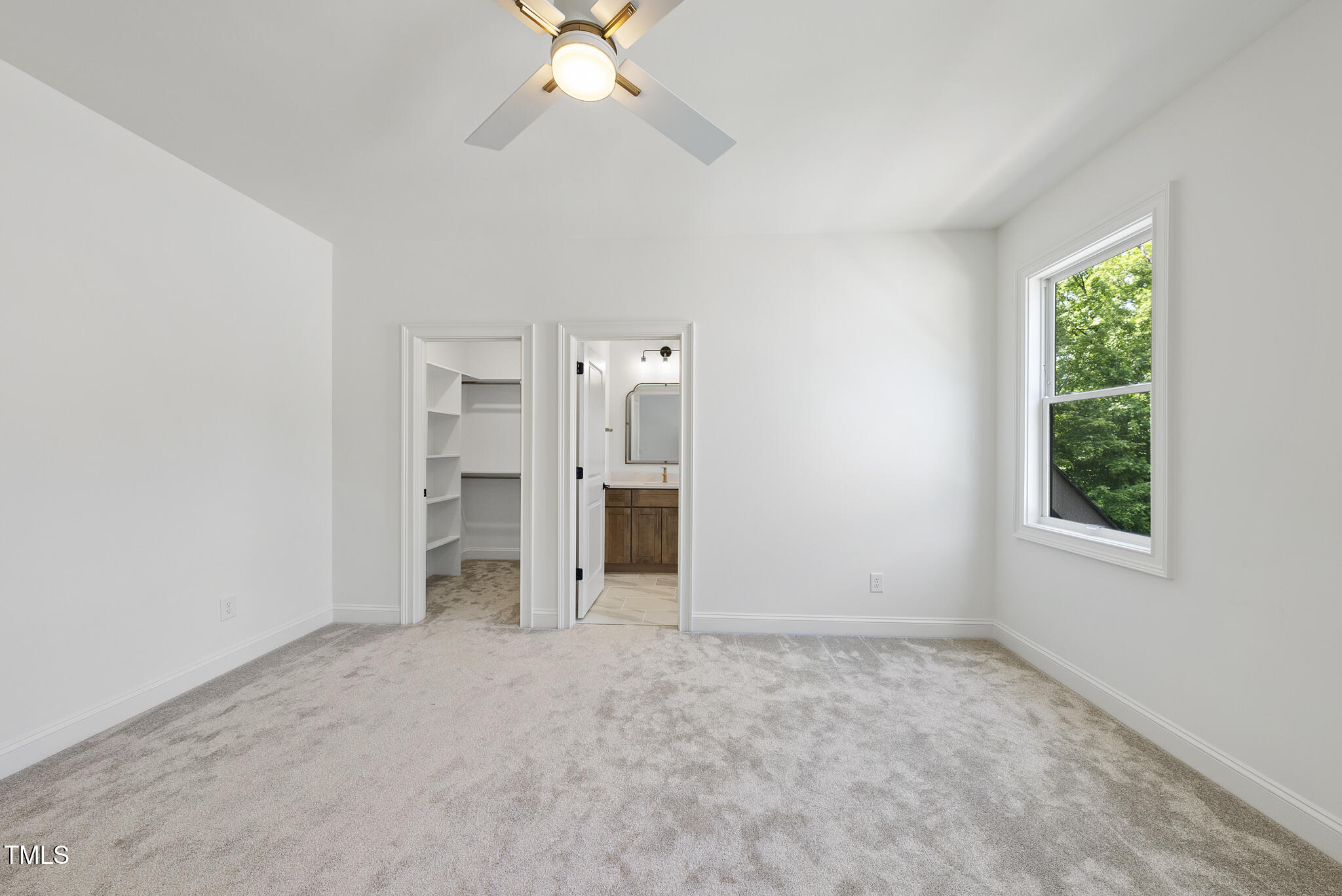 5307 Dixon Drive