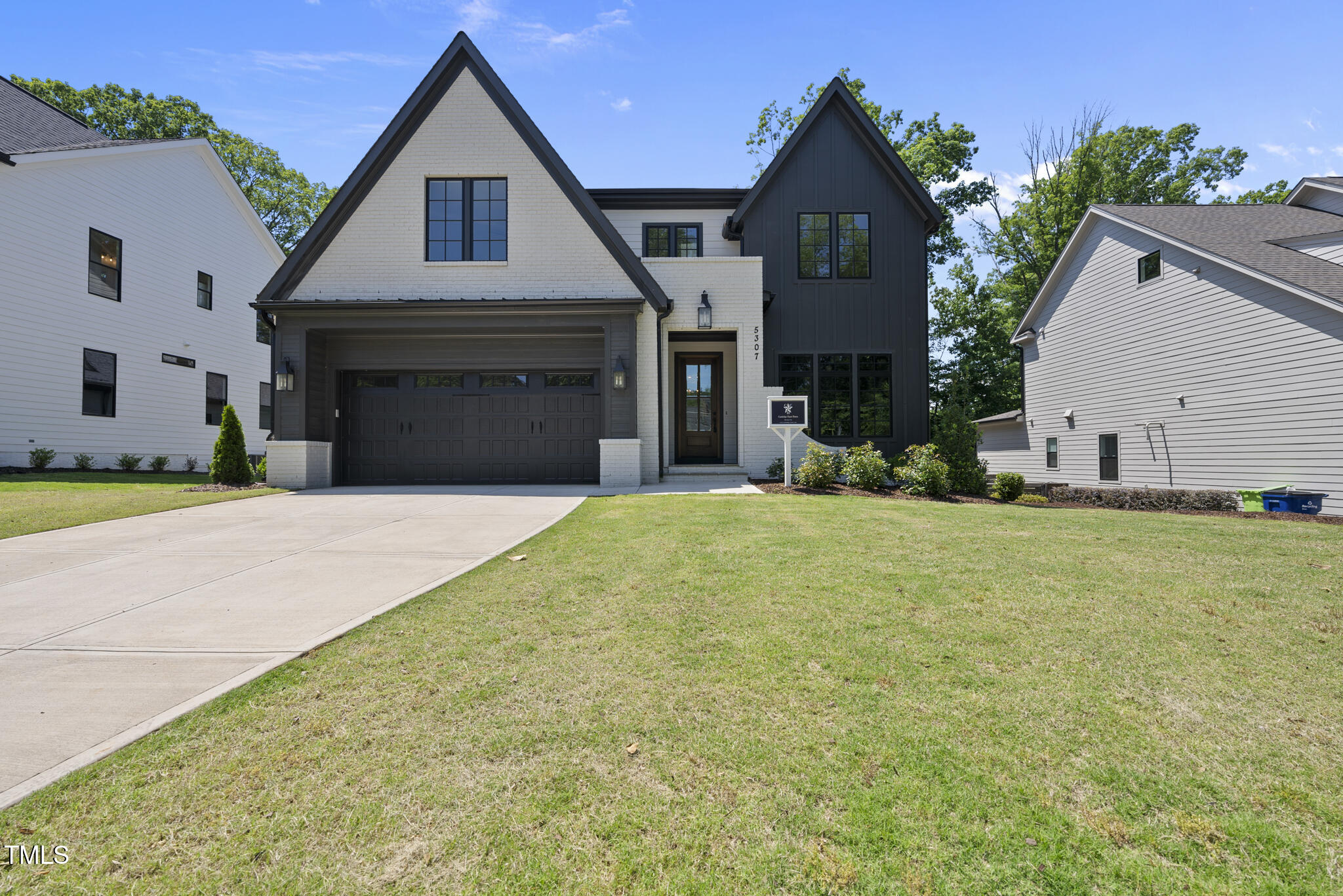 5307 Dixon Drive