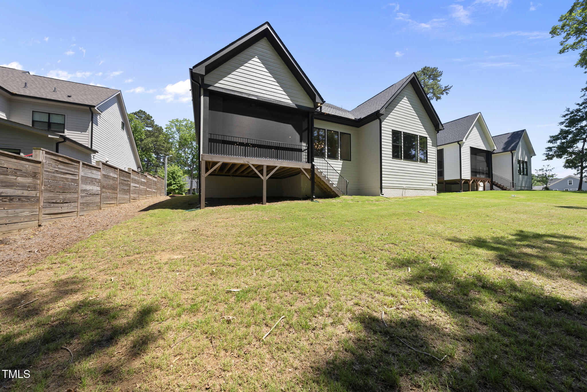 5307 Dixon Drive