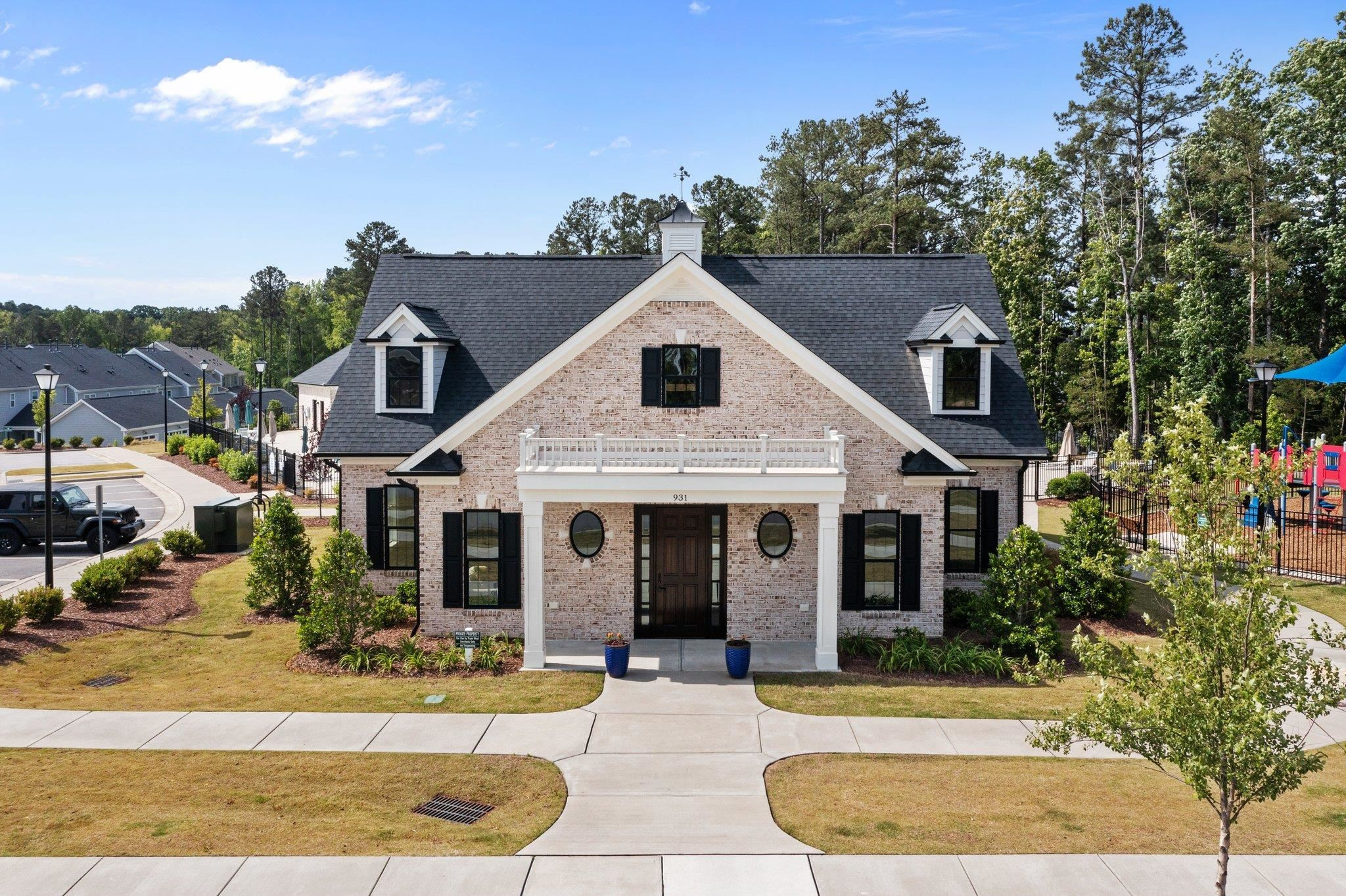 1872 Knights Crest Way