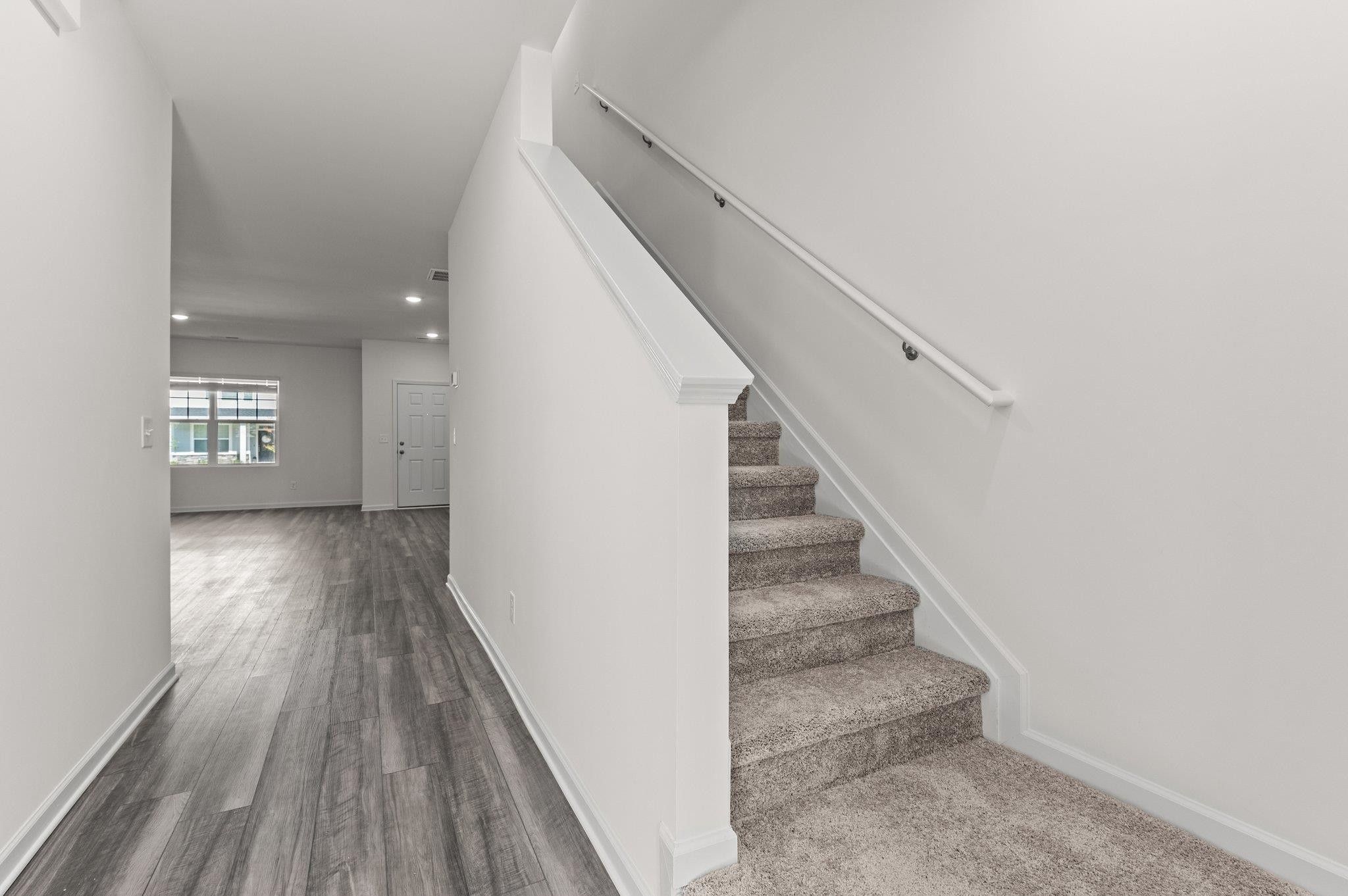 1872 Knights Crest Way