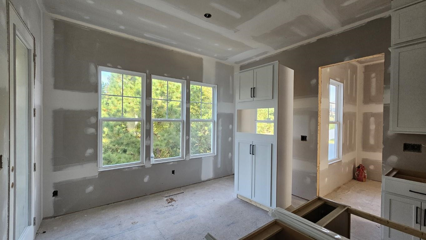 312 Prides Crossing