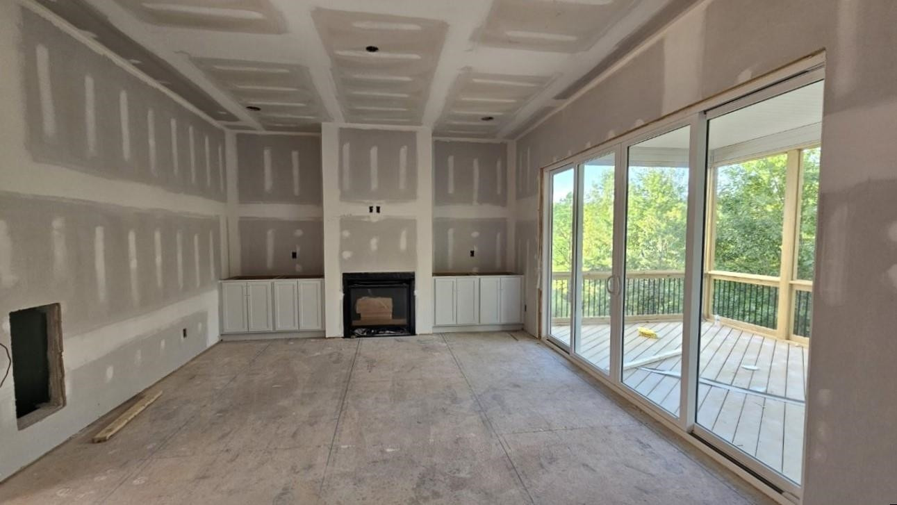 312 Prides Crossing