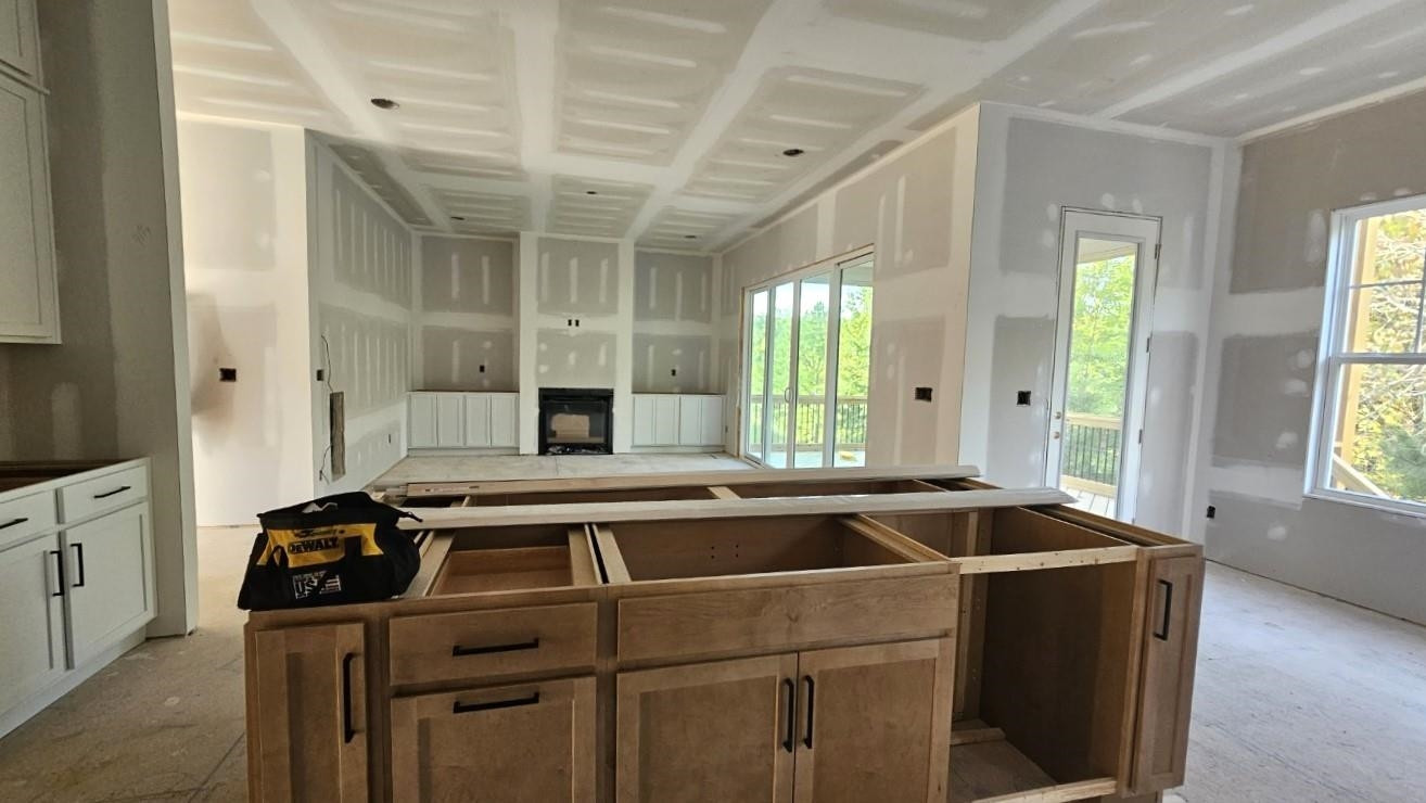312 Prides Crossing