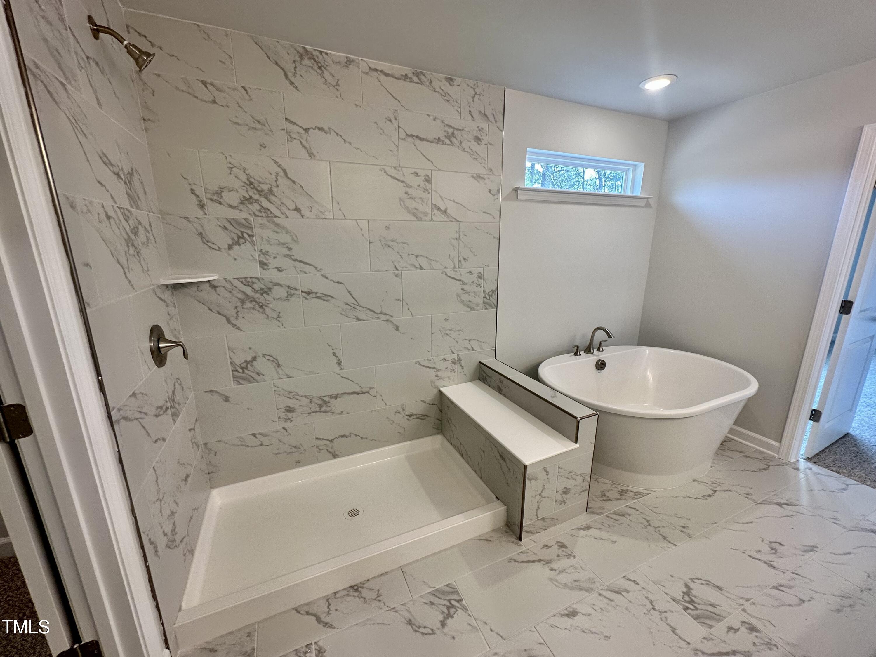 405 Pond Overlook Court