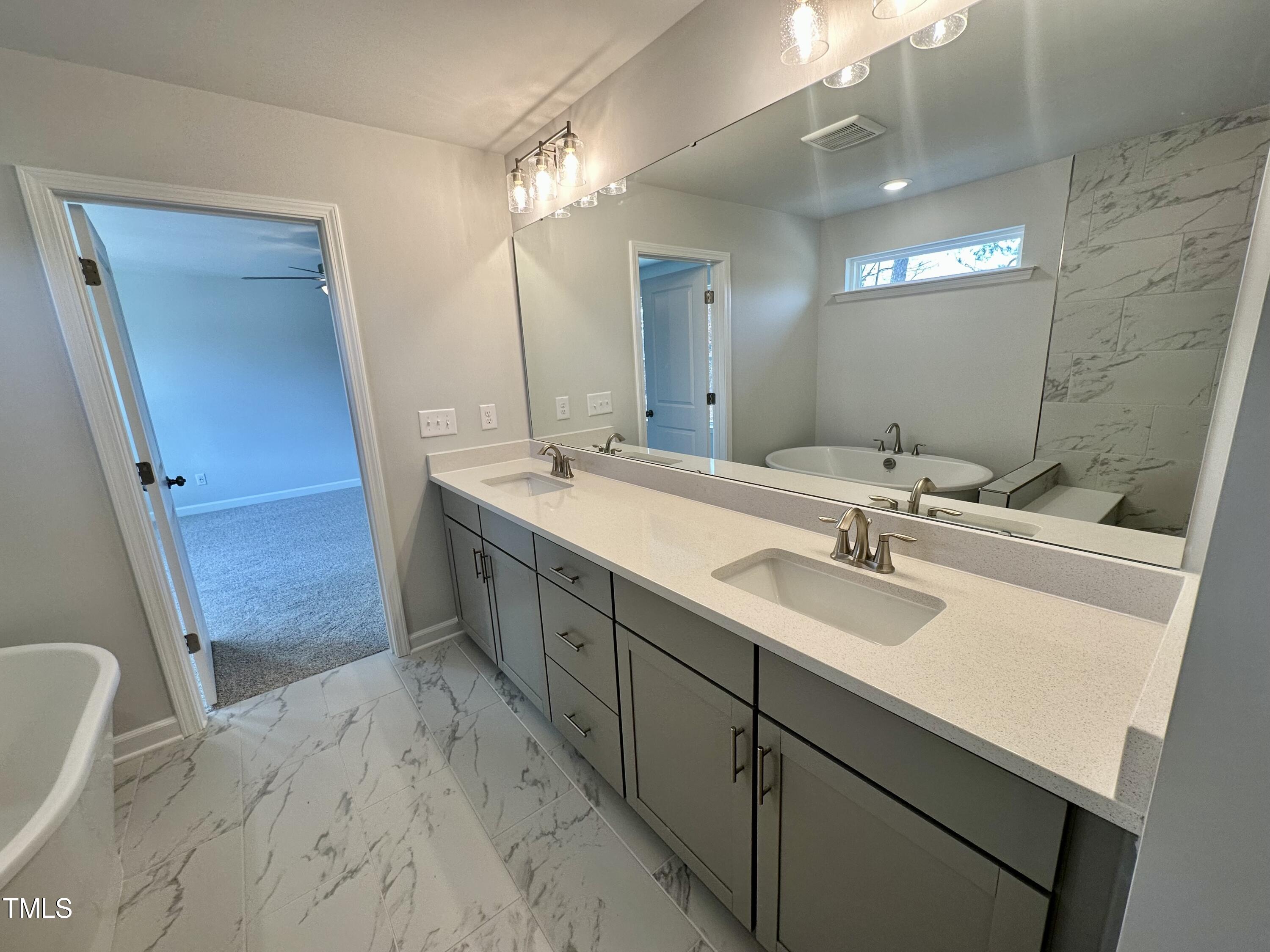 405 Pond Overlook Court