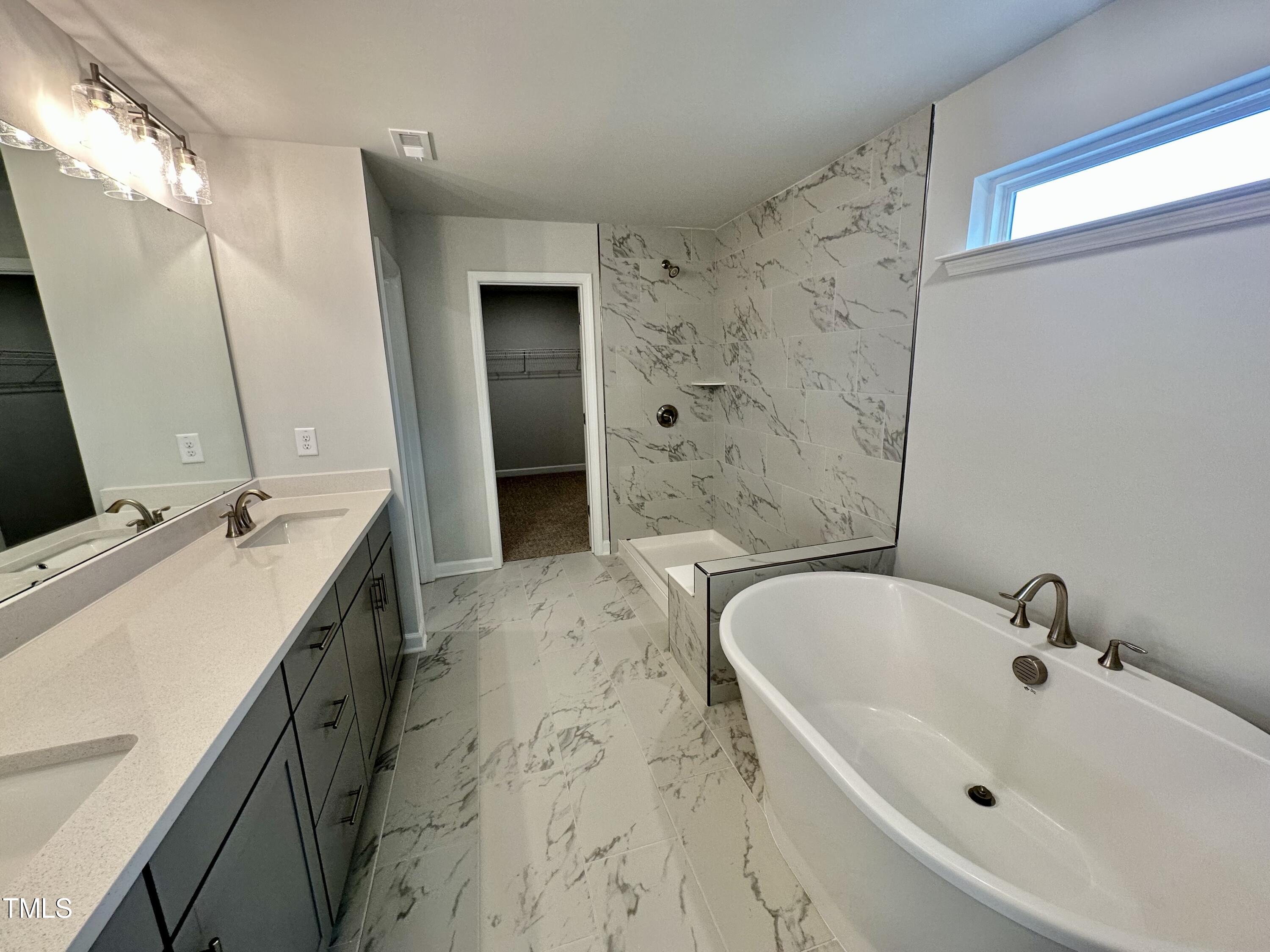405 Pond Overlook Court