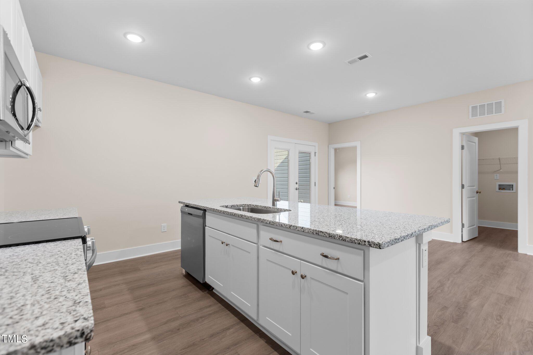 520 Poplar Drive