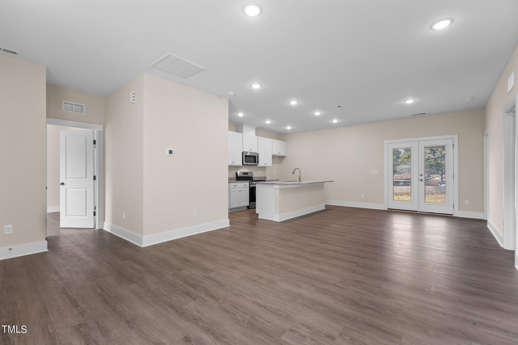 520 Poplar Drive