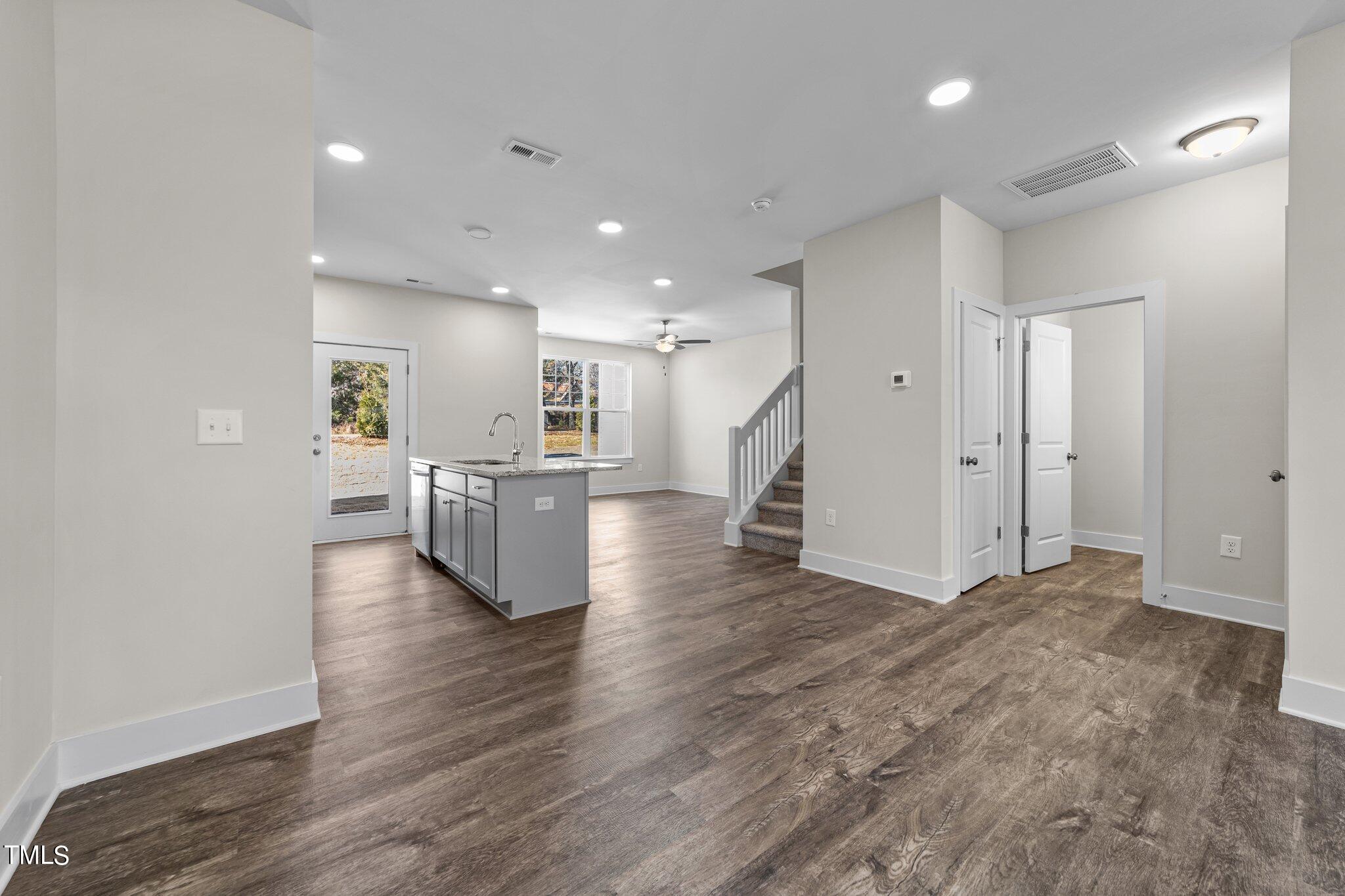 844 Pryor Street