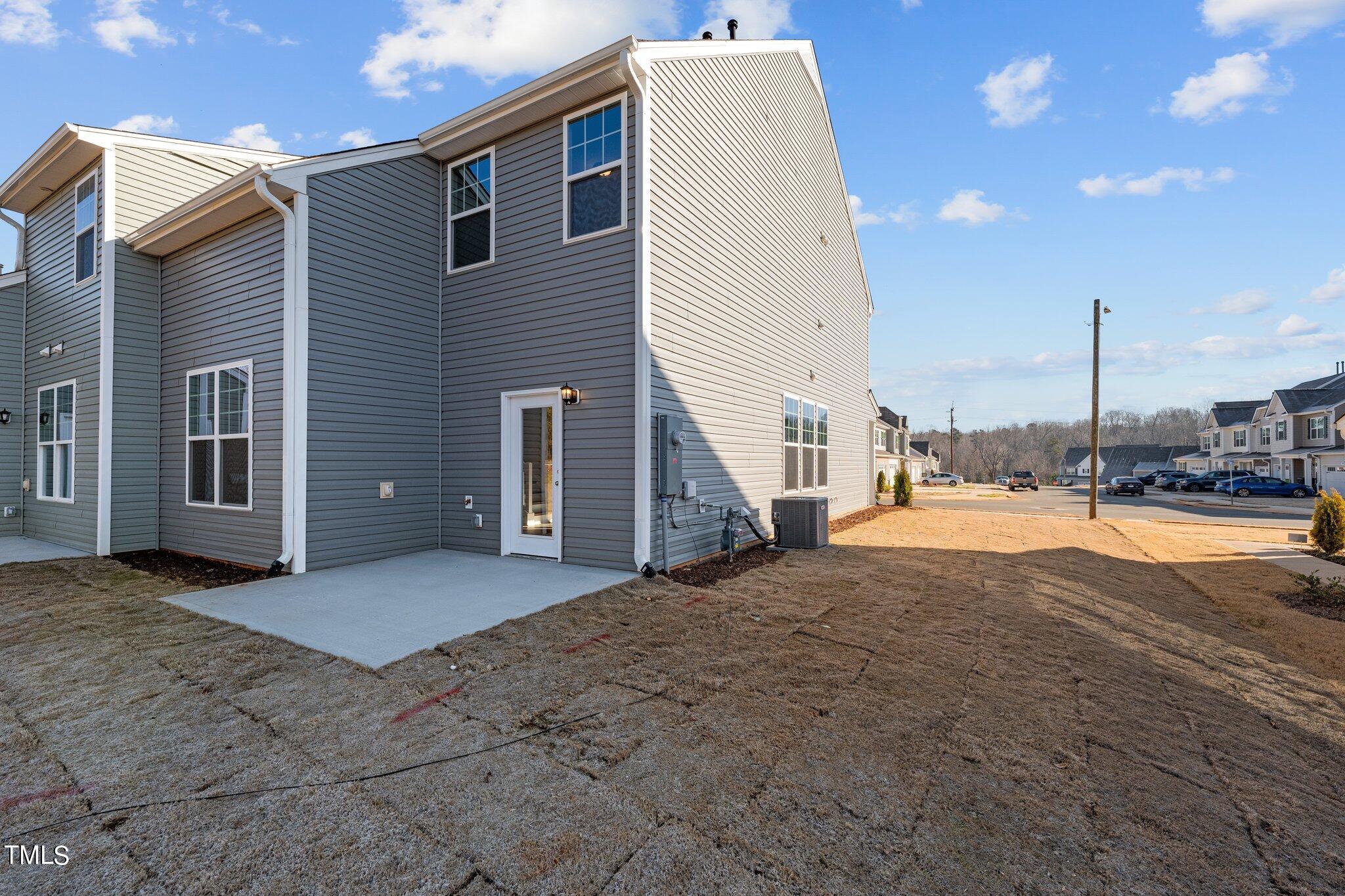 848 Pryor Street