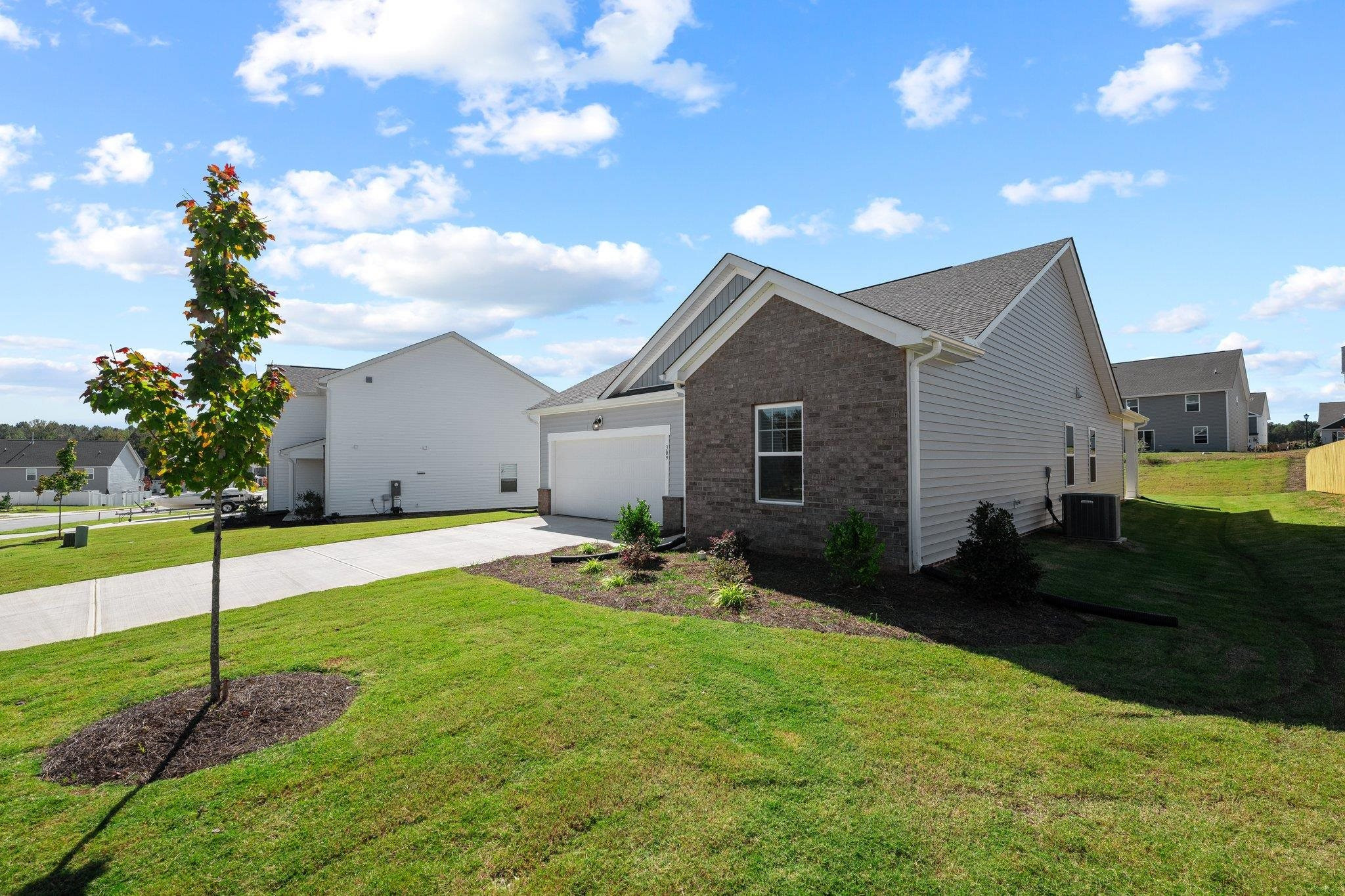 309 Mcclellan Trail