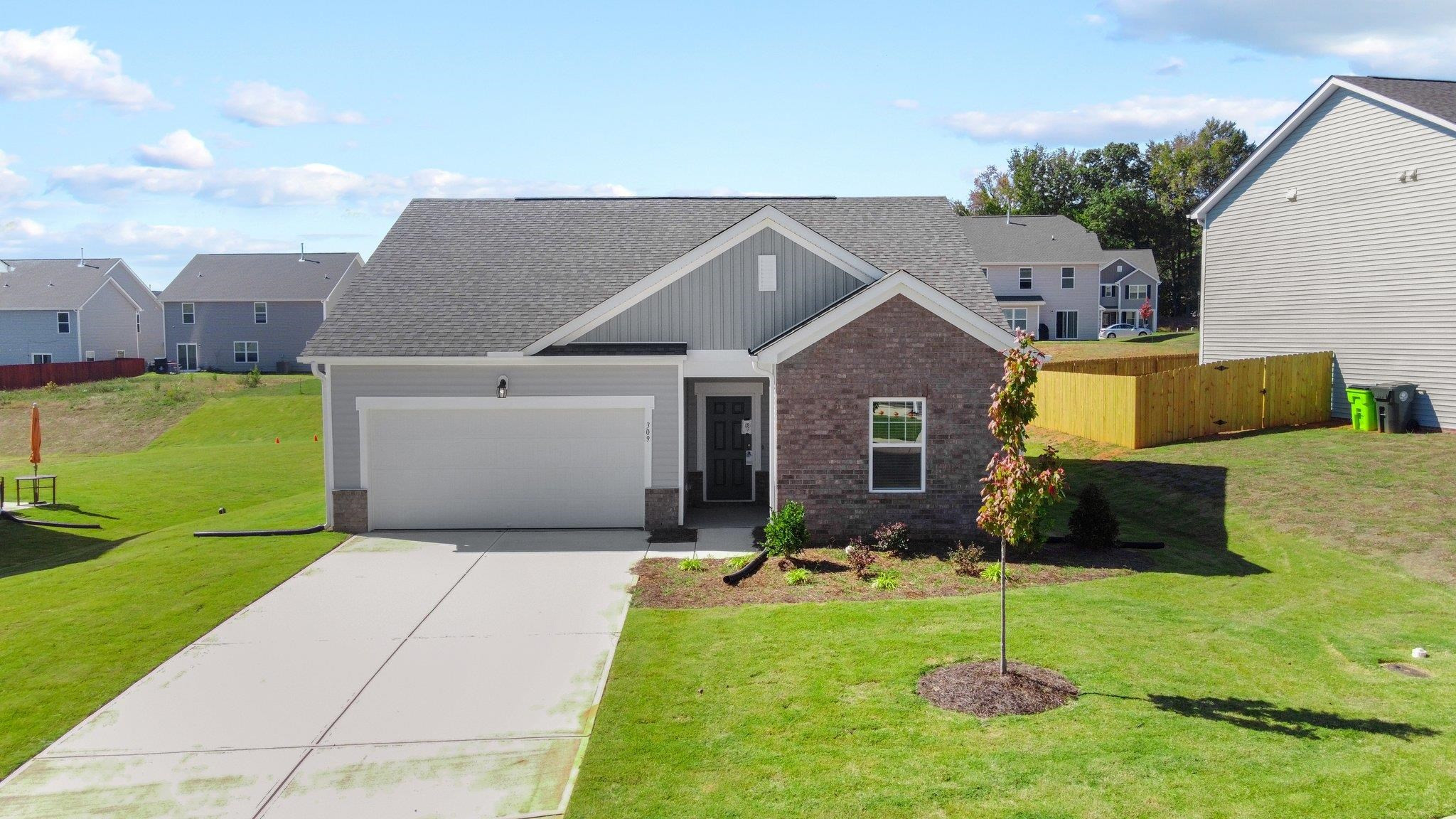 309 Mcclellan Trail