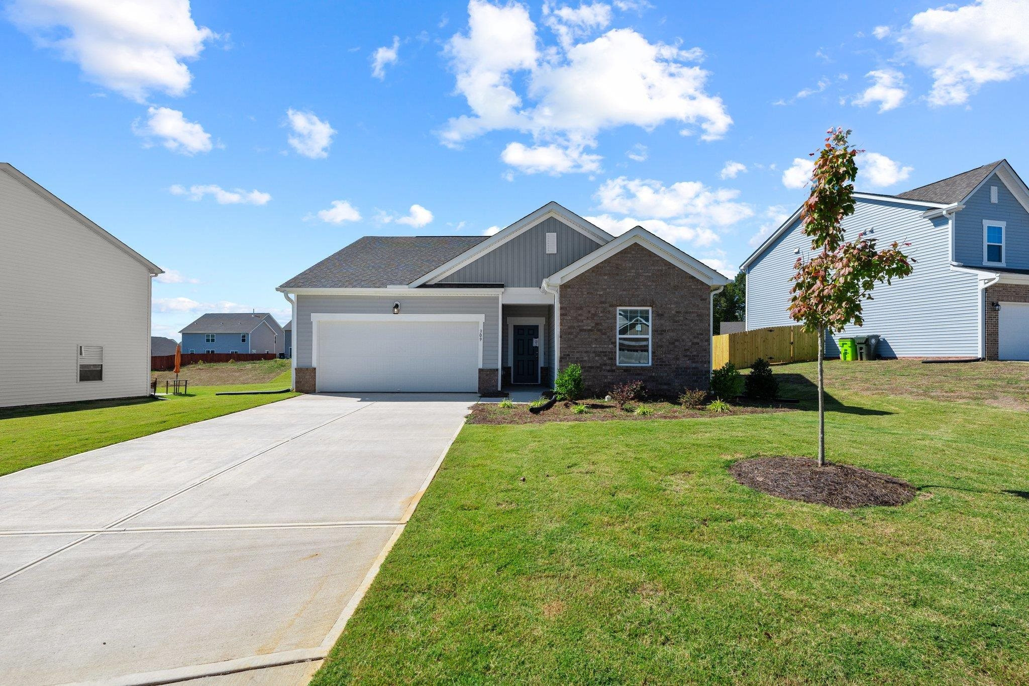 309 Mcclellan Trail