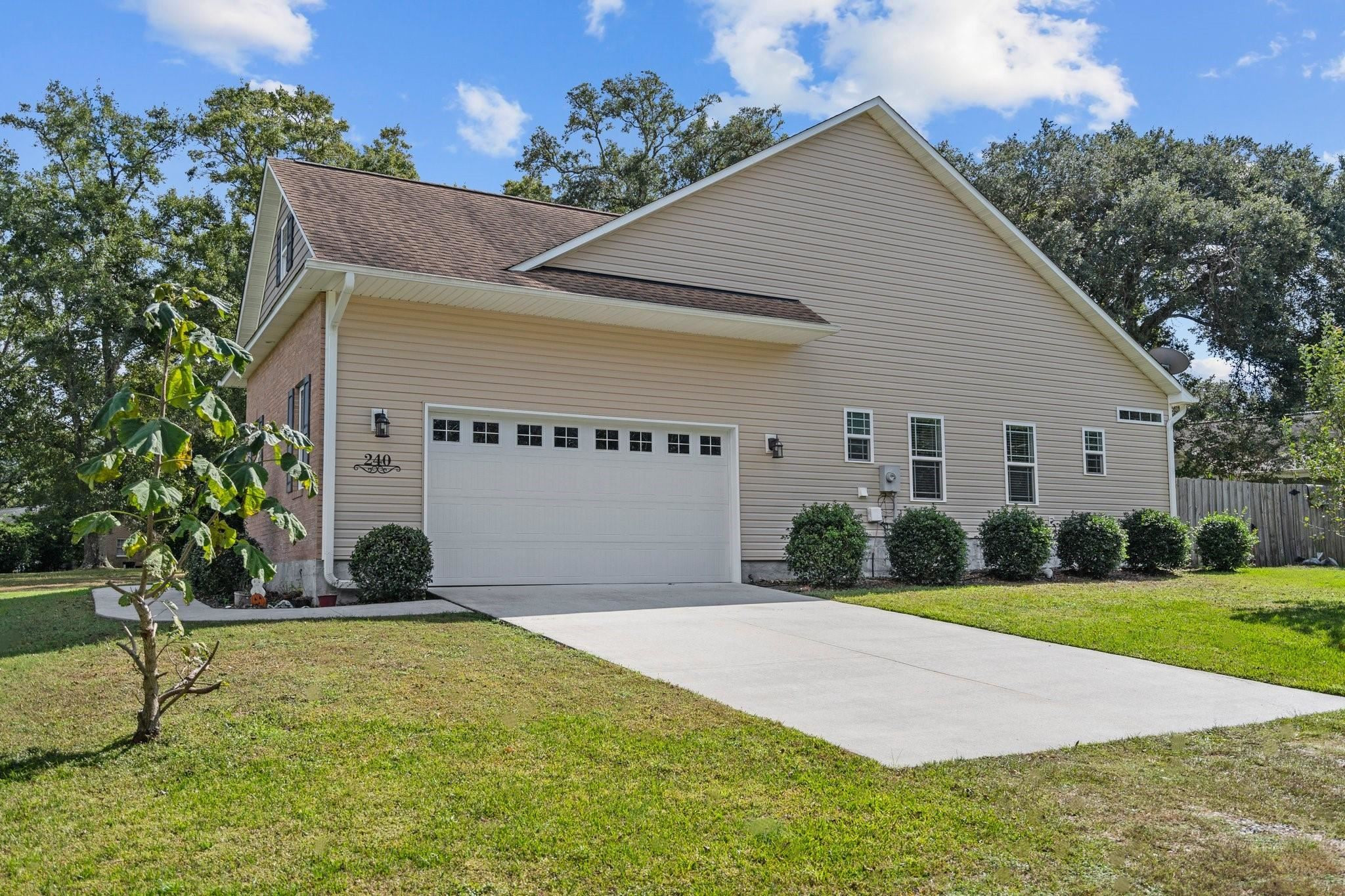 240 Marsh Hen Drive