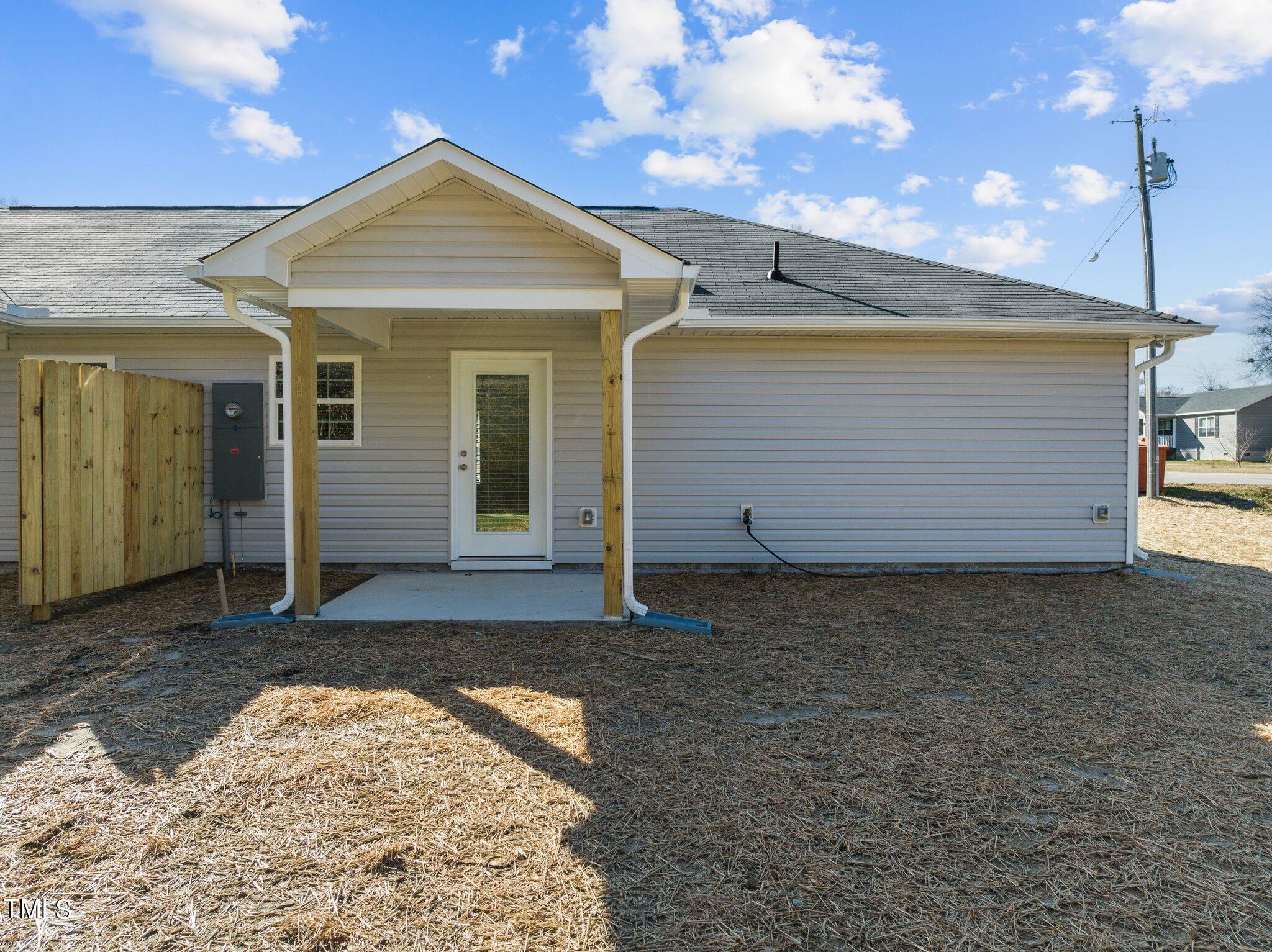 207 Nash Street # B Unit: A-B