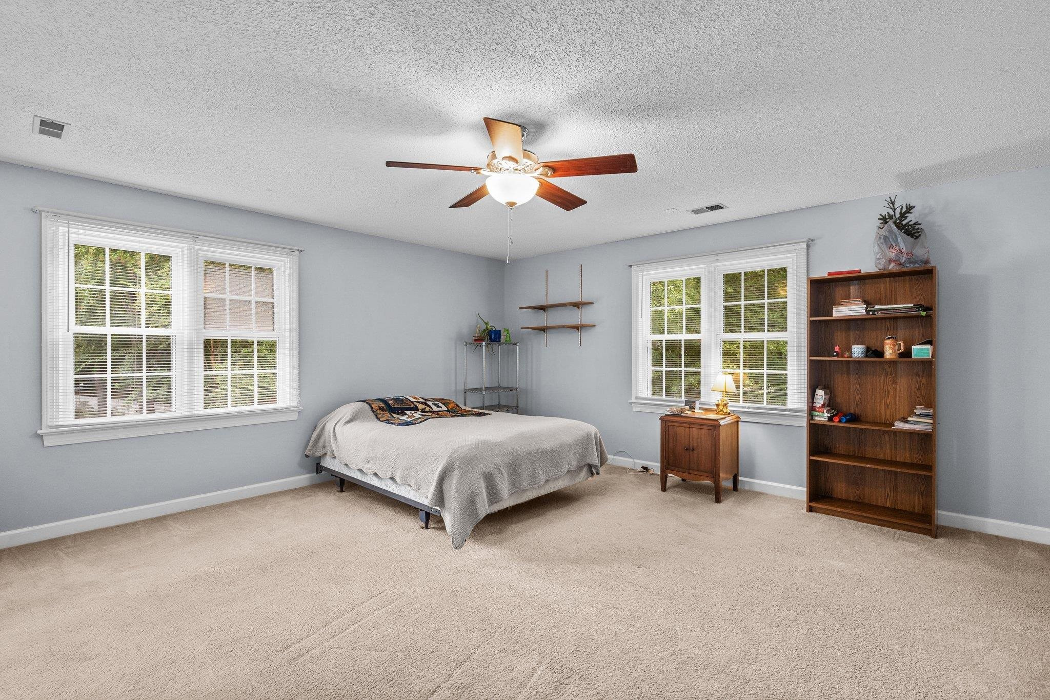 1003 Acorn Court