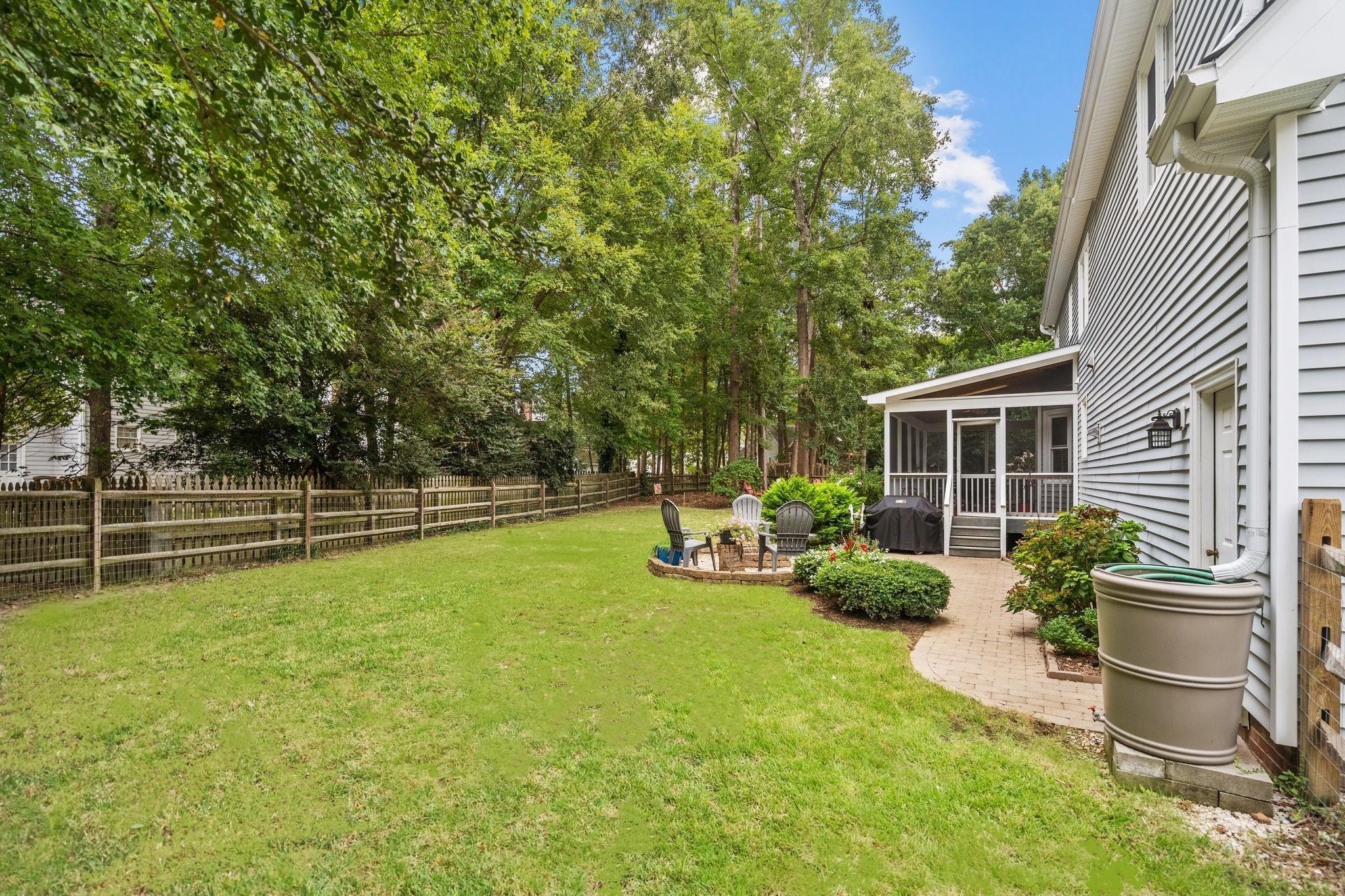 1003 Acorn Court