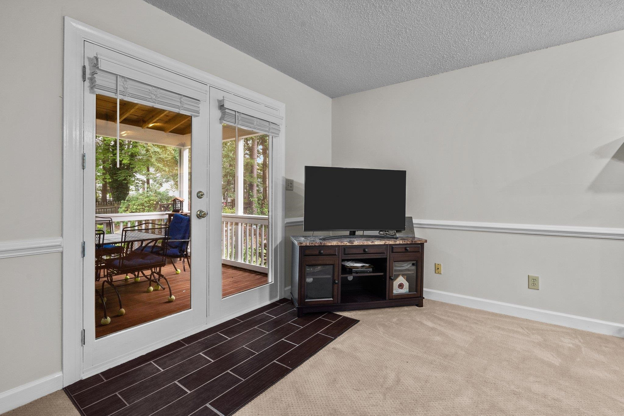 1003 Acorn Court
