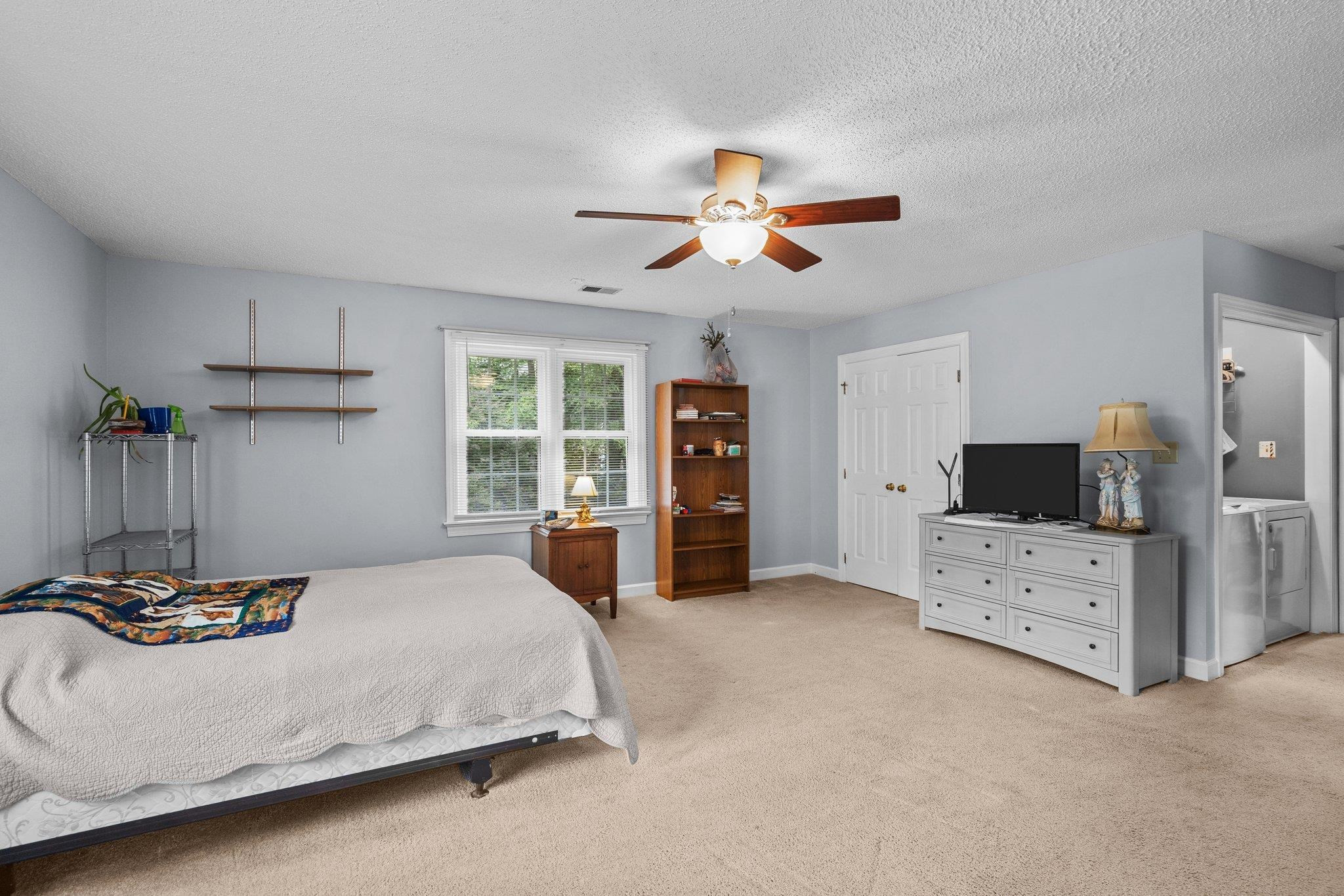 1003 Acorn Court