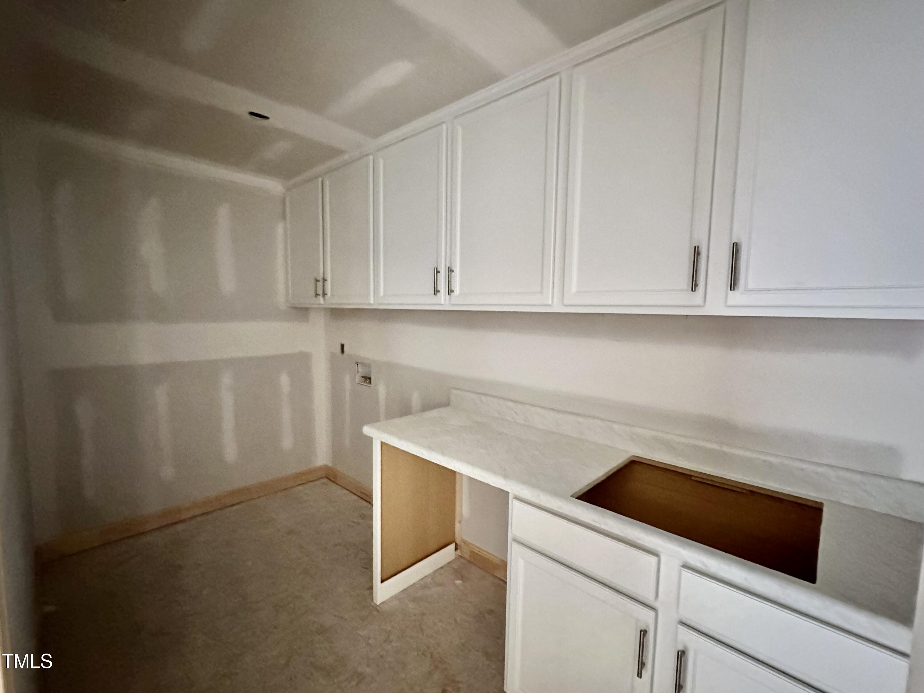 324 Pond Overlook Court