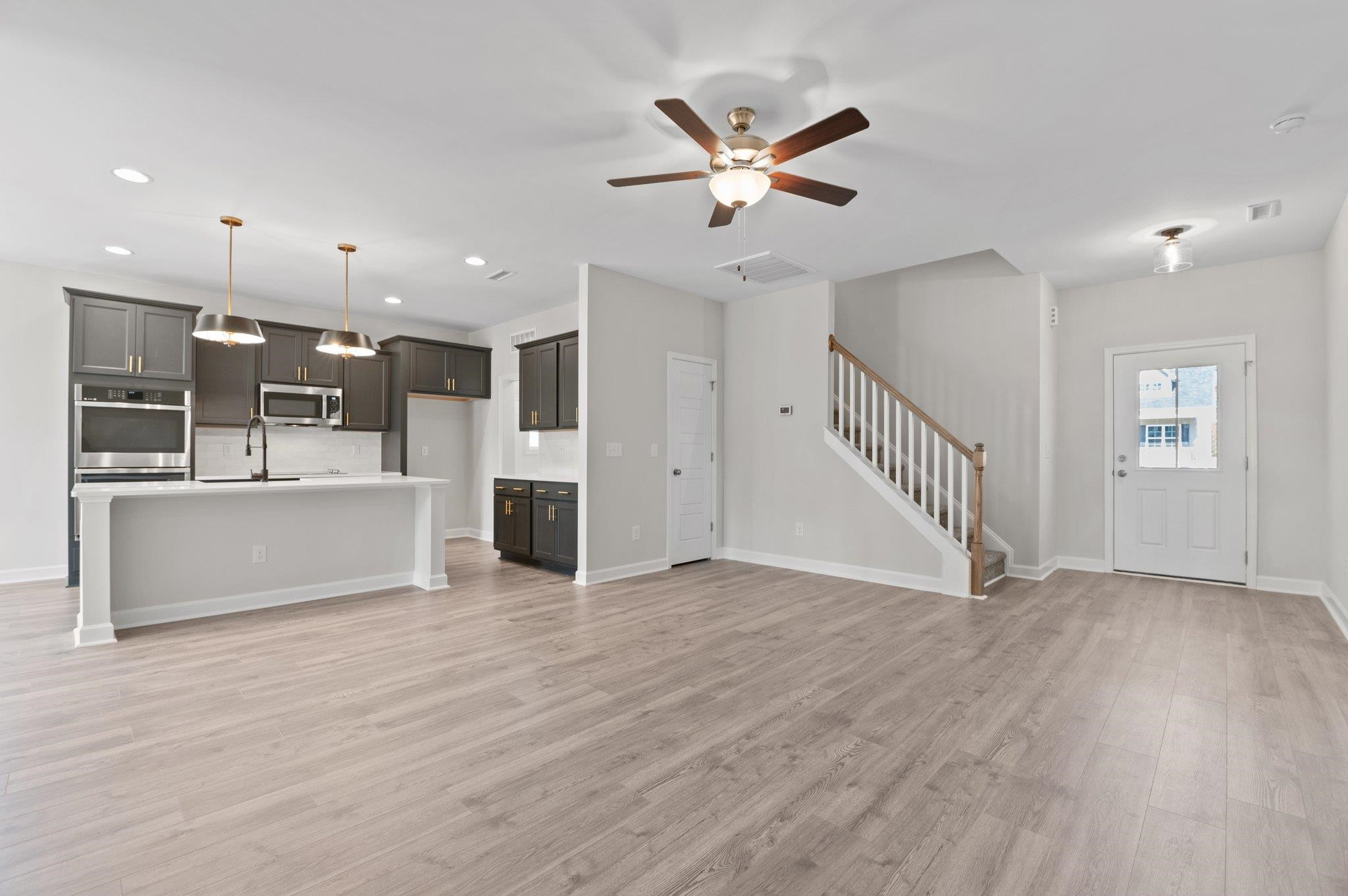 61 Andrews Landing Drive