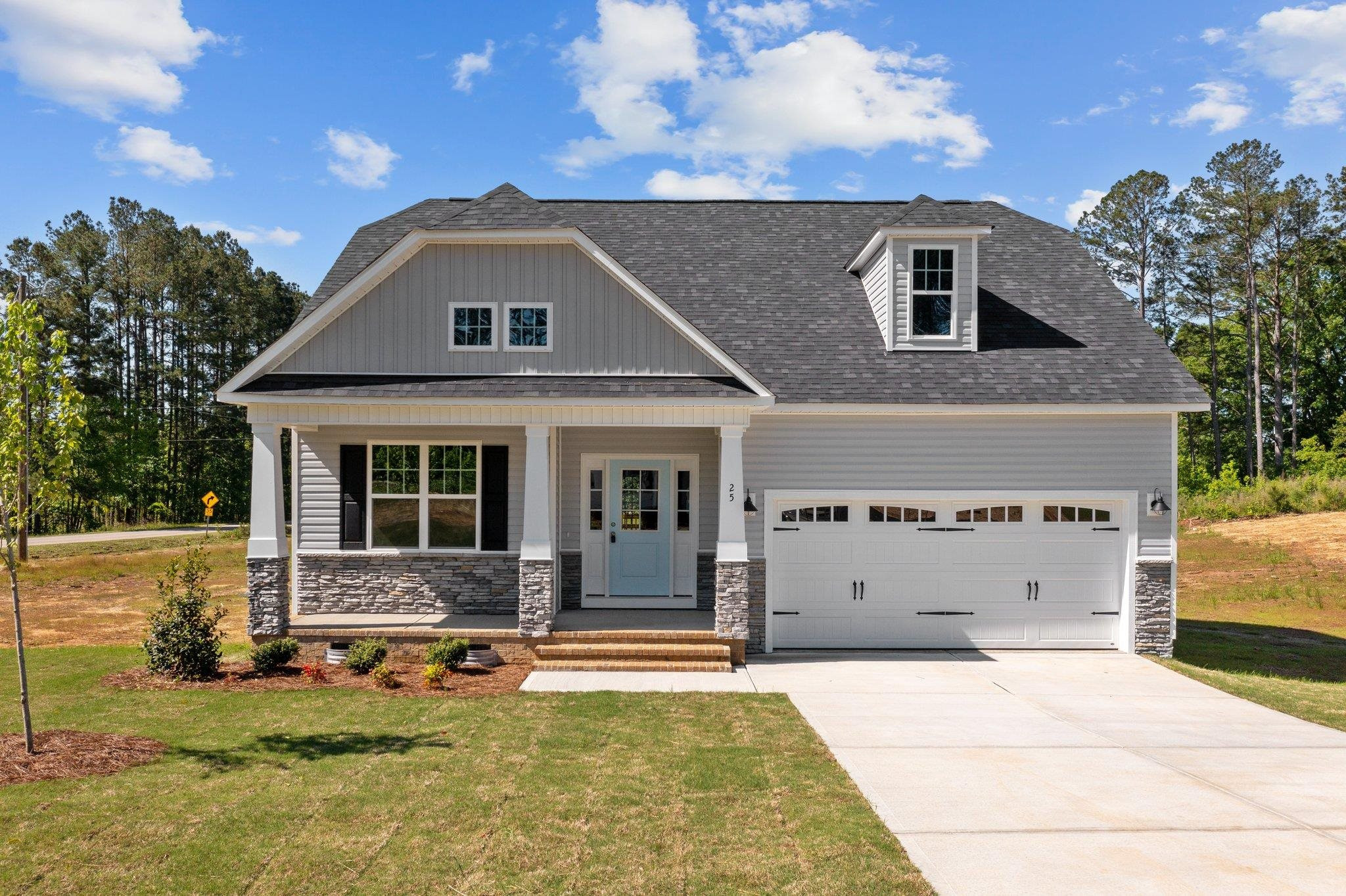 25 Andrews Landing Drive