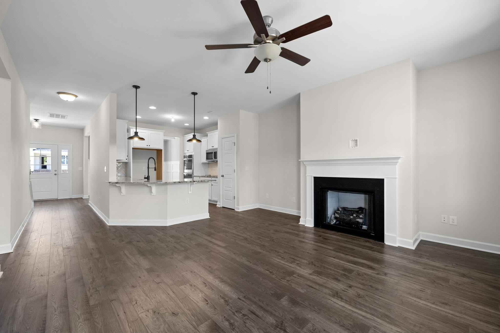 25 Andrews Landing Drive