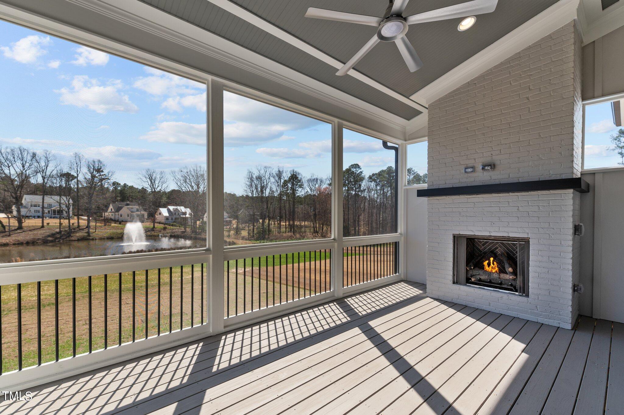 8017 Woodcross Way