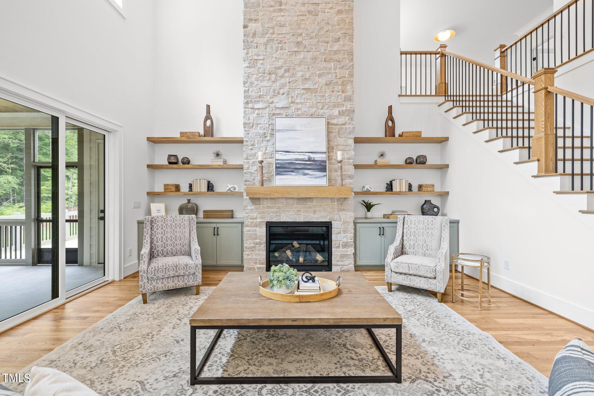 8613 Bishop Pine Lane
