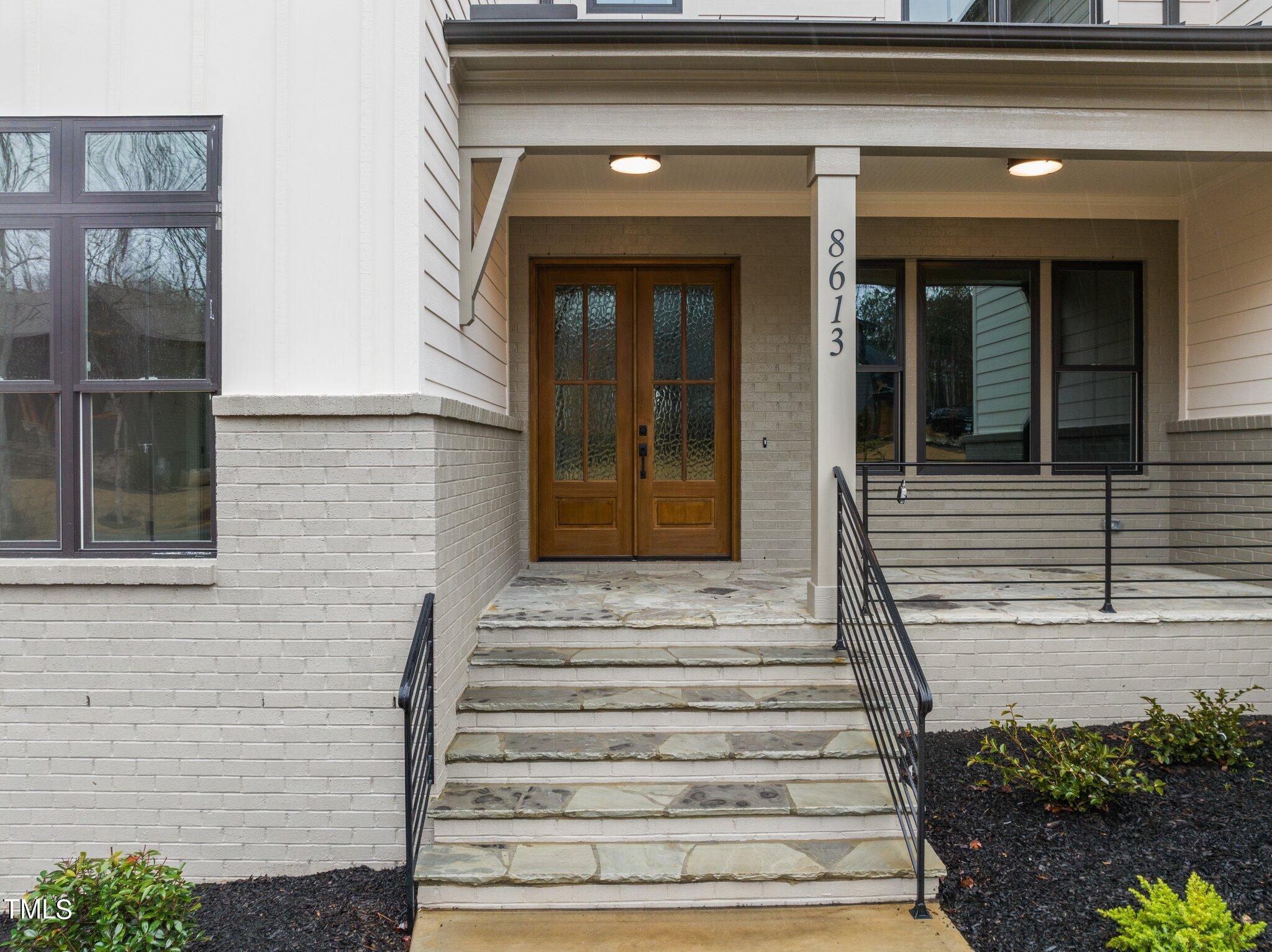 8613 Bishop Pine Lane