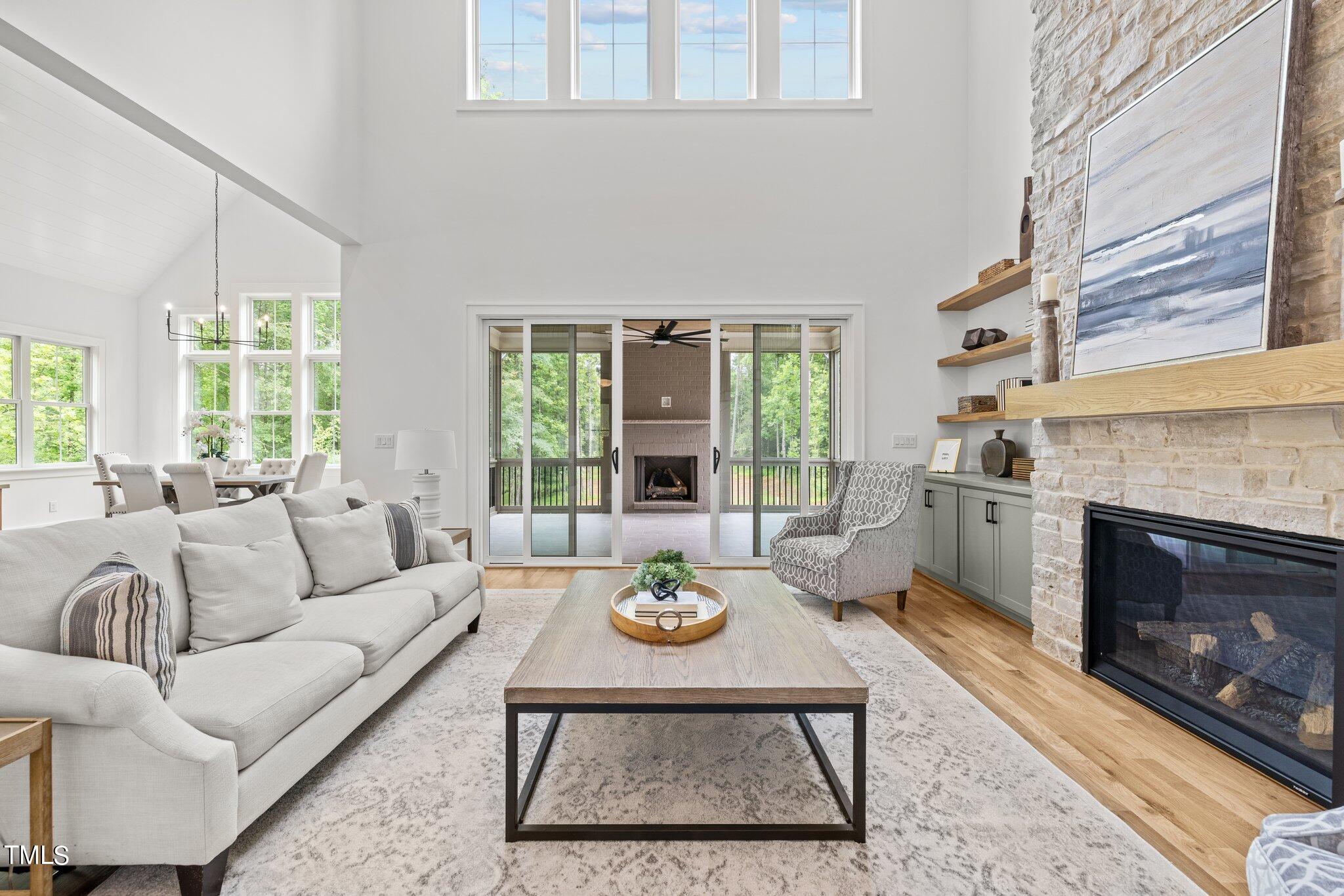 8613 Bishop Pine Lane