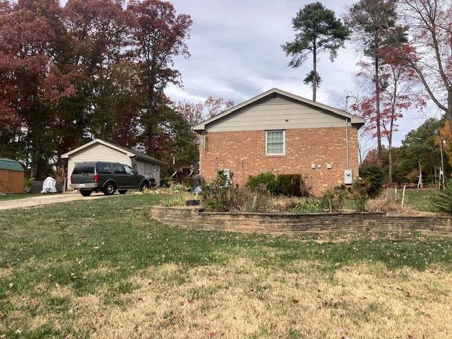 5301 Dixon Drive