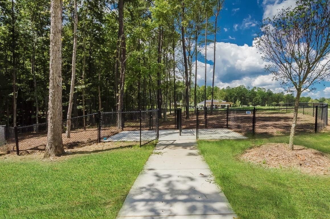 2724 Manors Edge Drive