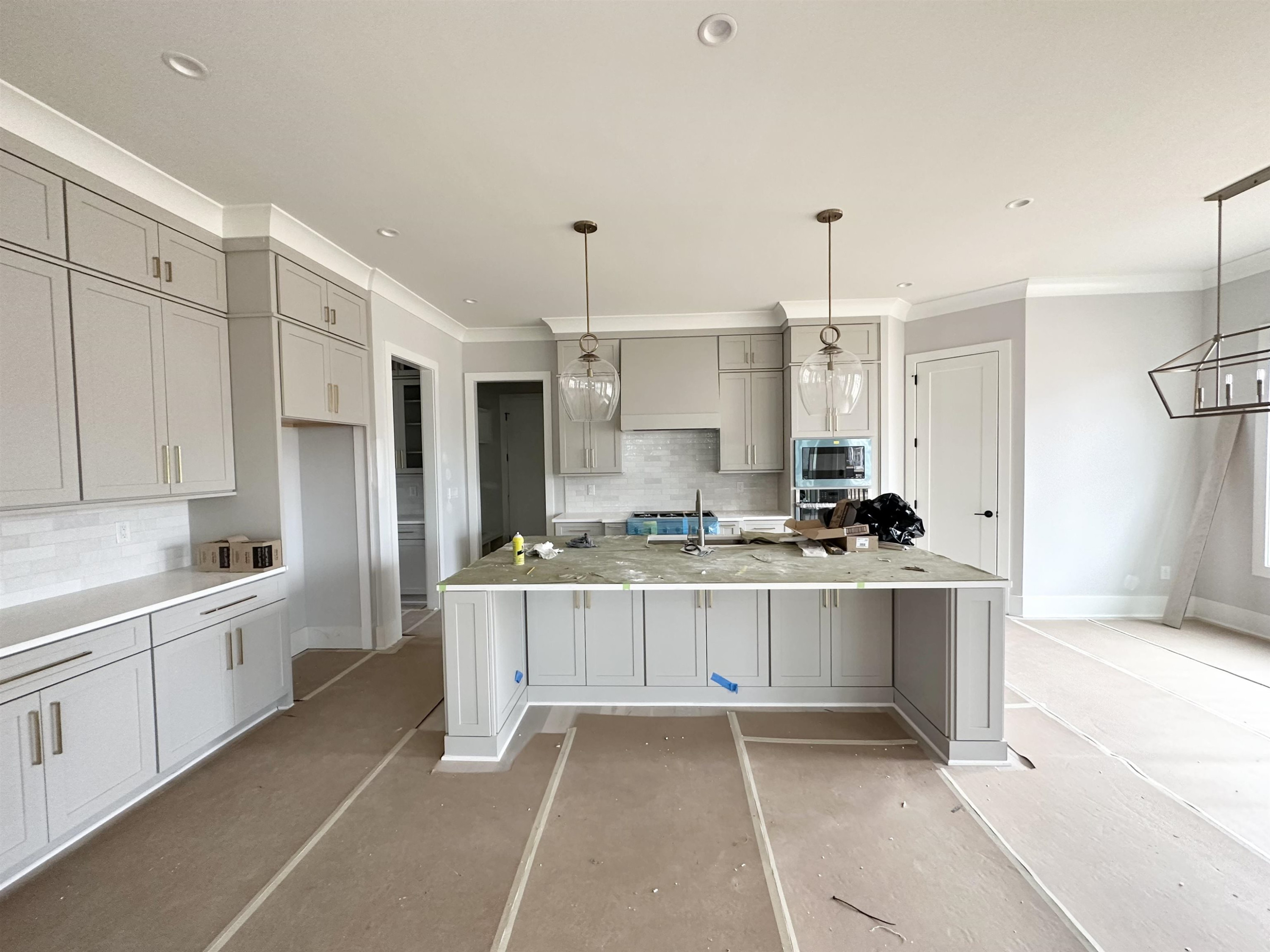 2724 Manors Edge Drive