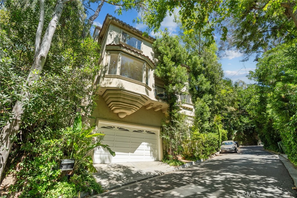 10055 Reevesbury Drive
