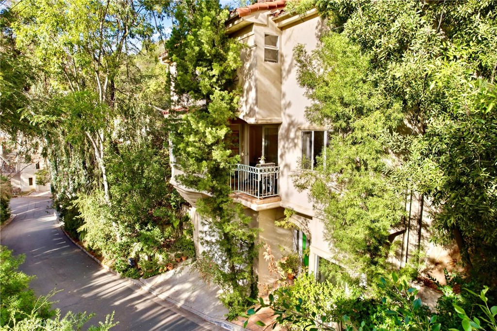 10055 Reevesbury Drive